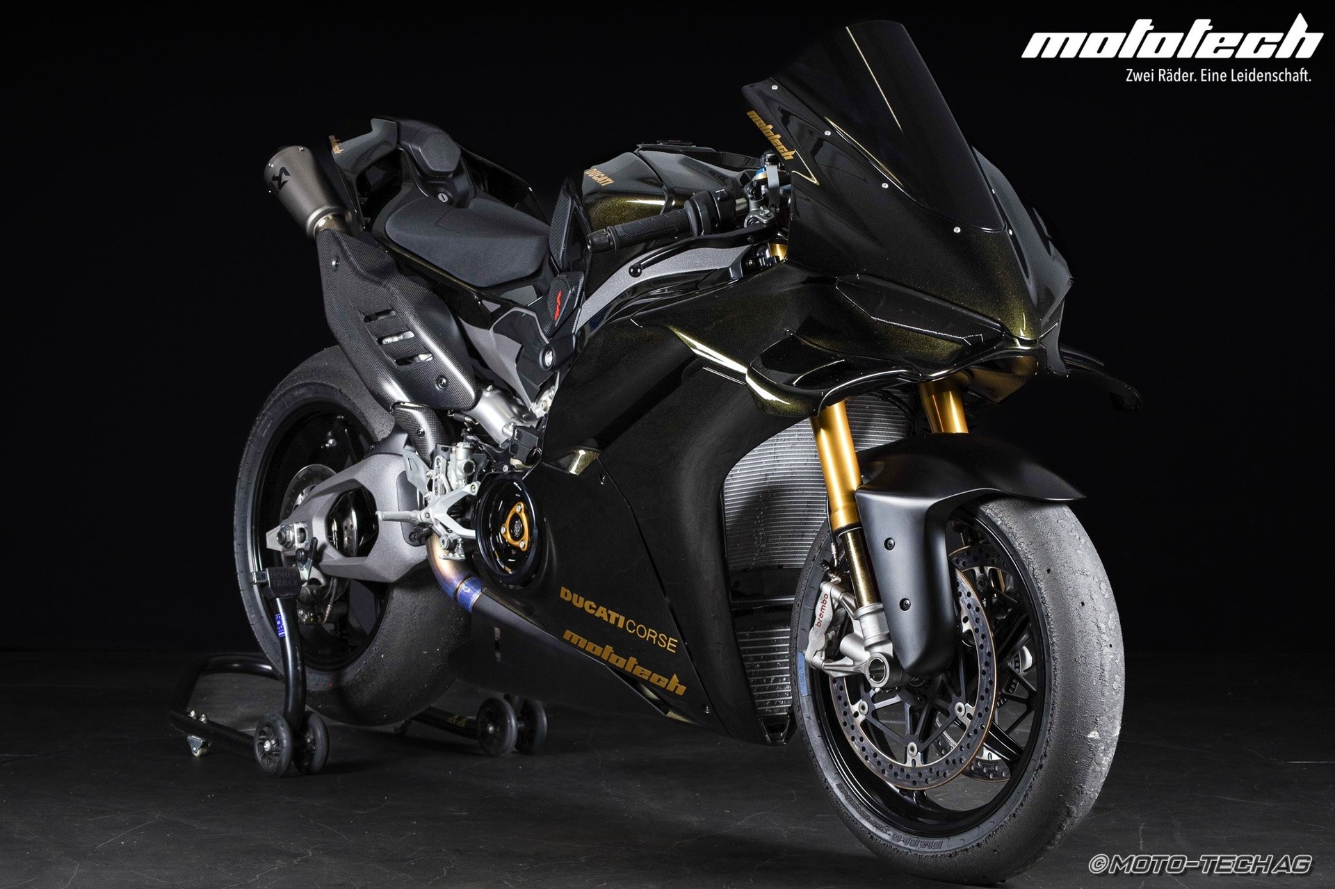 DUCATI Panigale V4 S RACEBIKE
