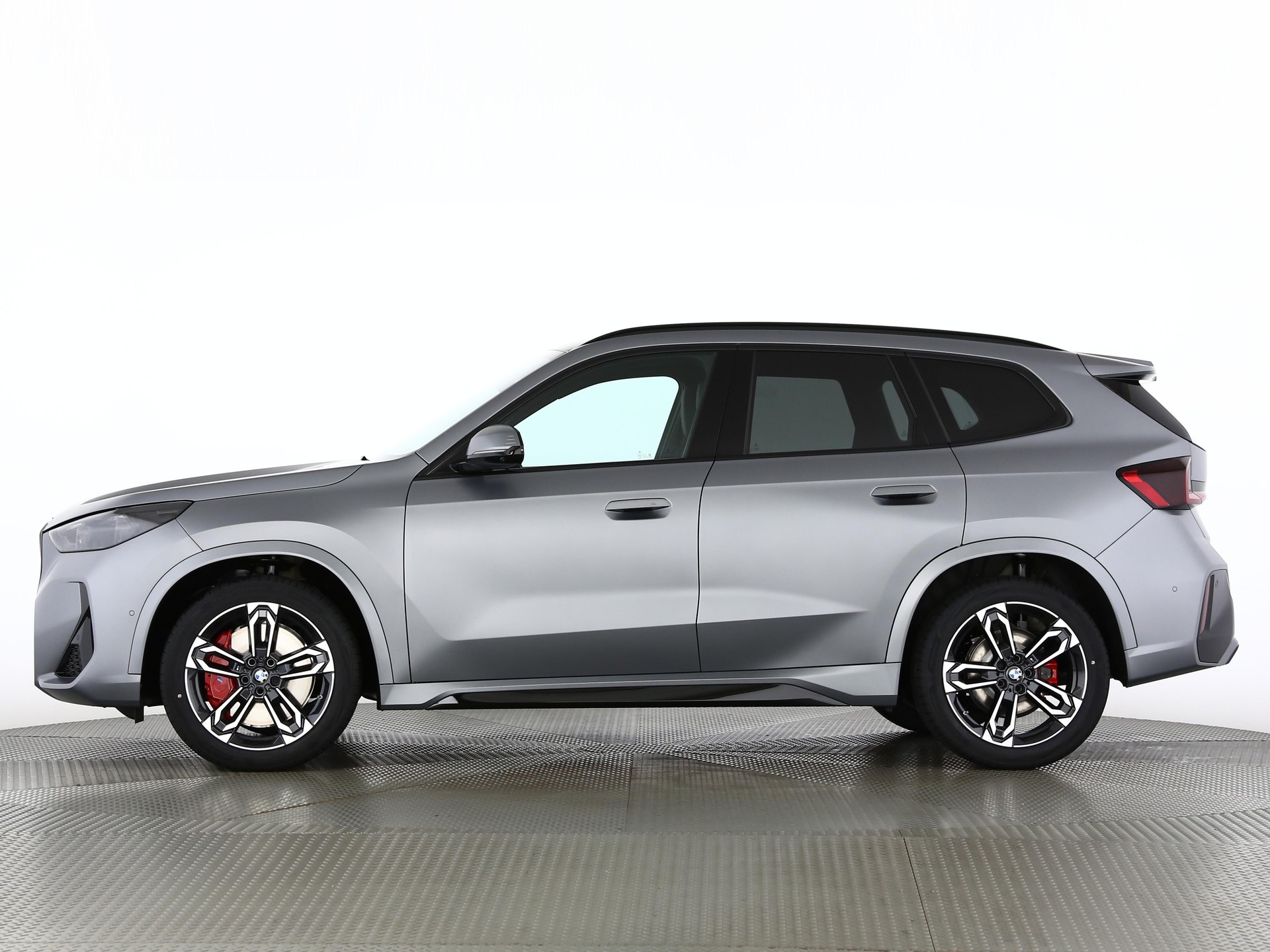BMW X1 23d xDrive paddles-image-2