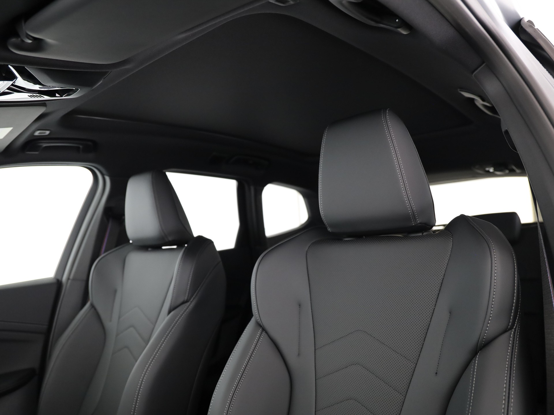 BMW X1 23d xDrive paddles-image-11