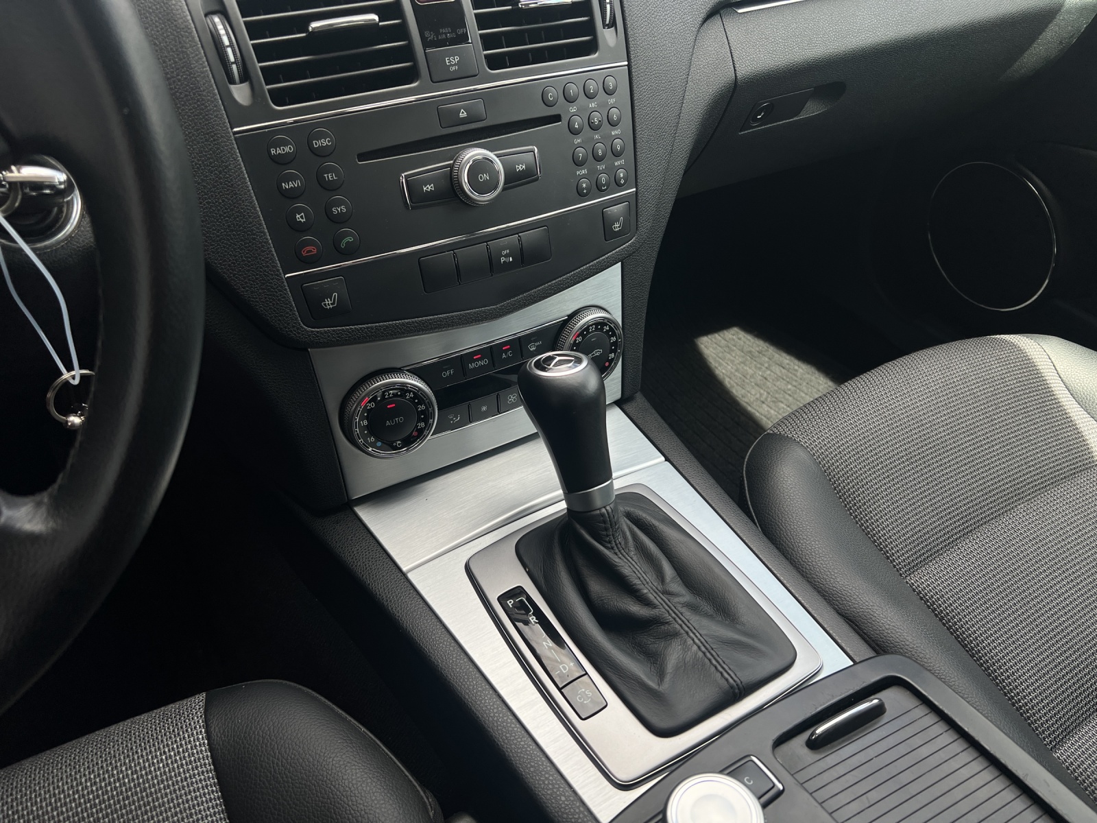 MERCEDES-BENZ C 300 (280) Avantgarde 4Matic-image-10