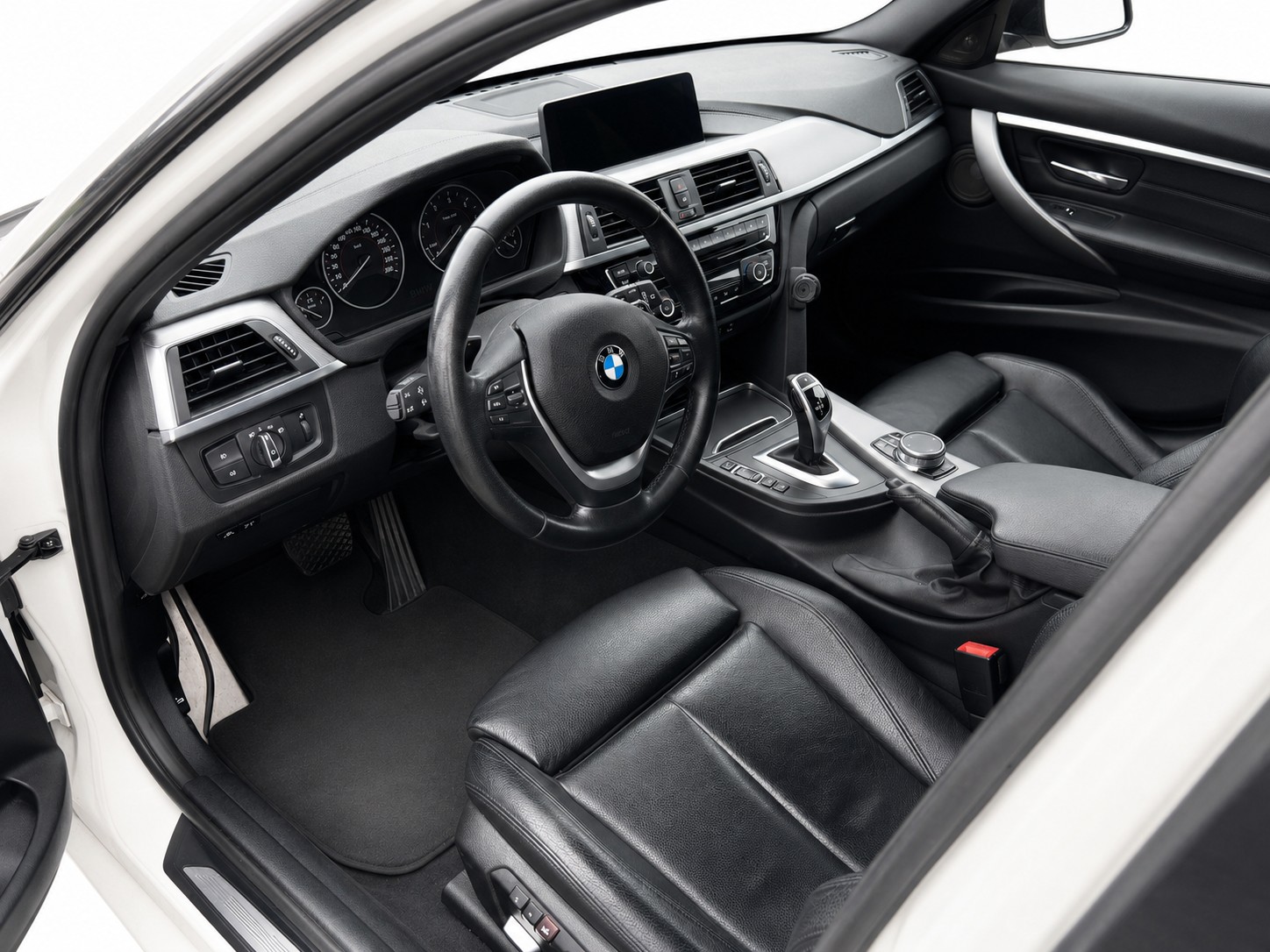 BMW 330d xDrive Touring Edition M Sport Steptronic * Leder * Hochdruckpumpe Defekt *-image-10