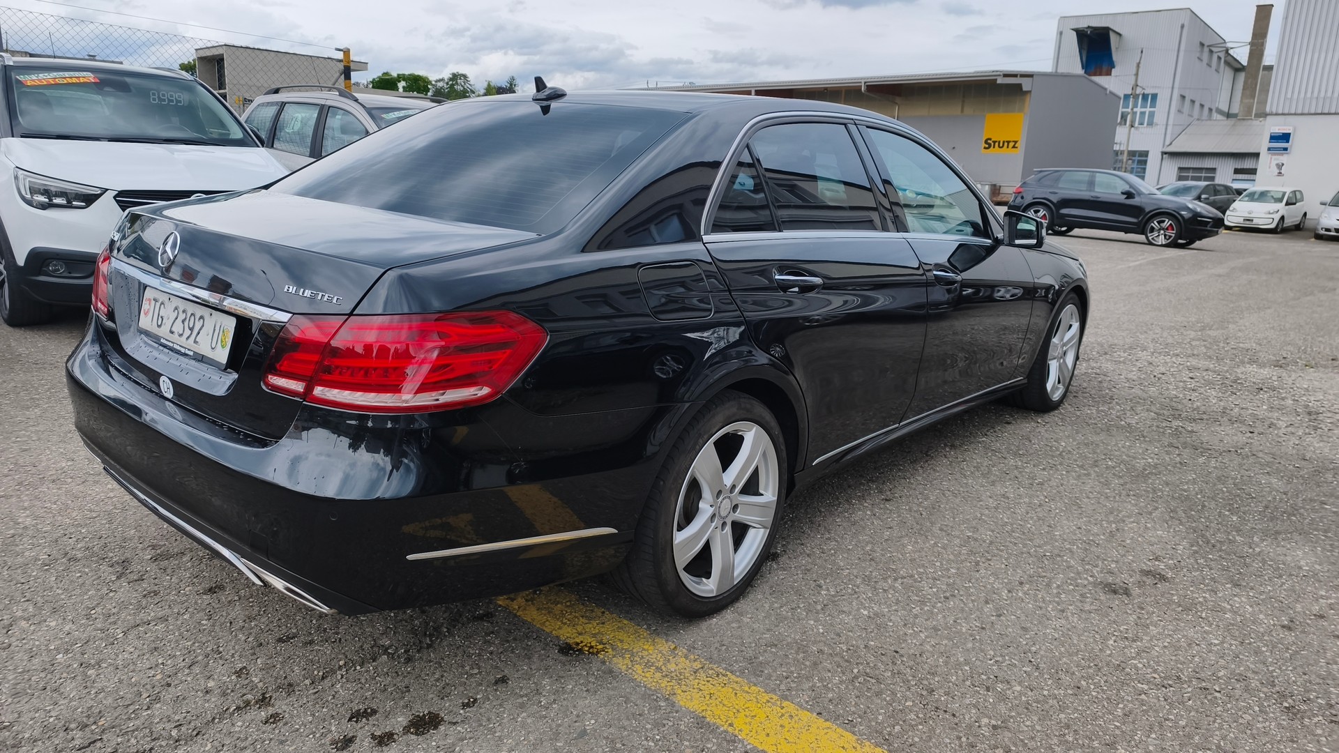 MERCEDES-BENZ E 250 BlueTEC 4Matic 7G-Tronic-image-4