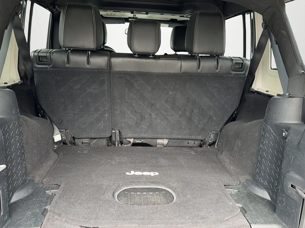JEEP Wrangler 2.8CRD Unlimited Sahara X Automatic-image-14