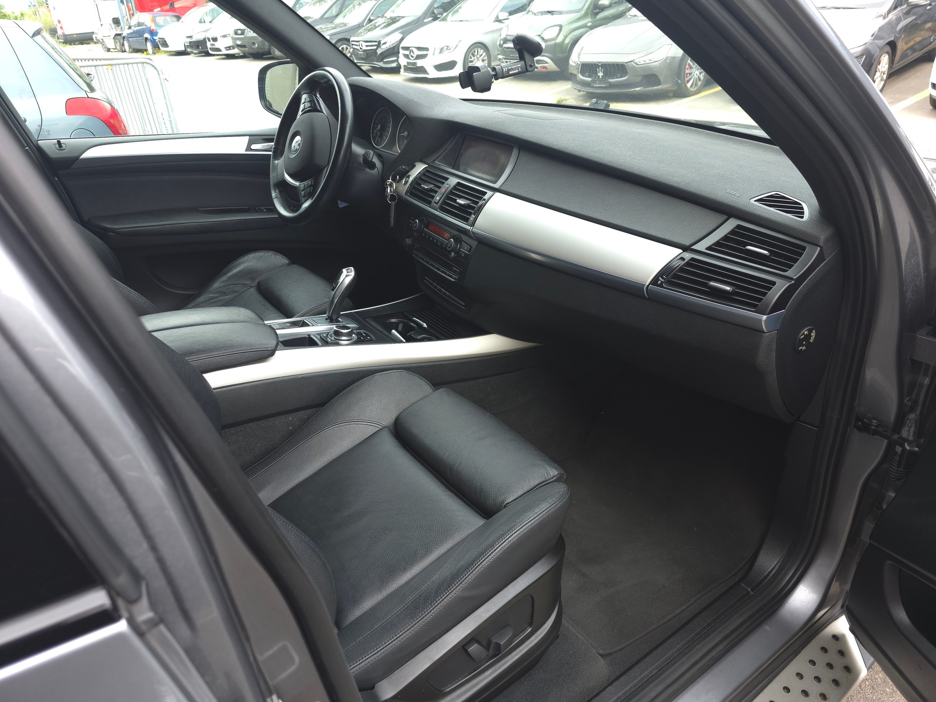 BMW X5 xDrive 30d Steptronic-image-8