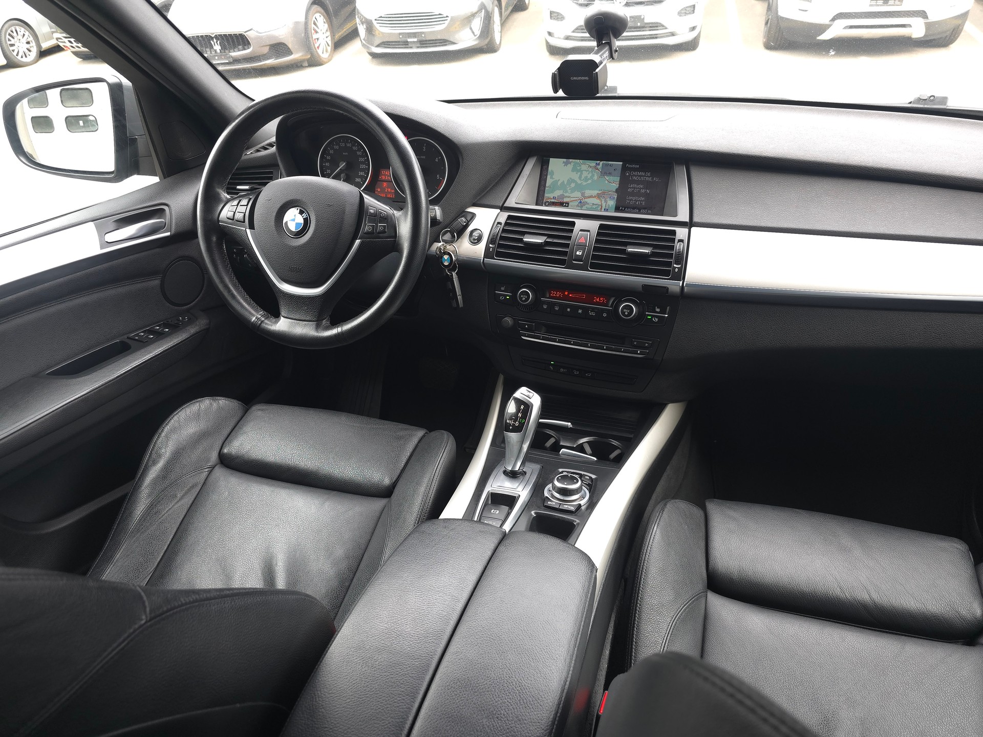 BMW X5 xDrive 30d Steptronic-image-9