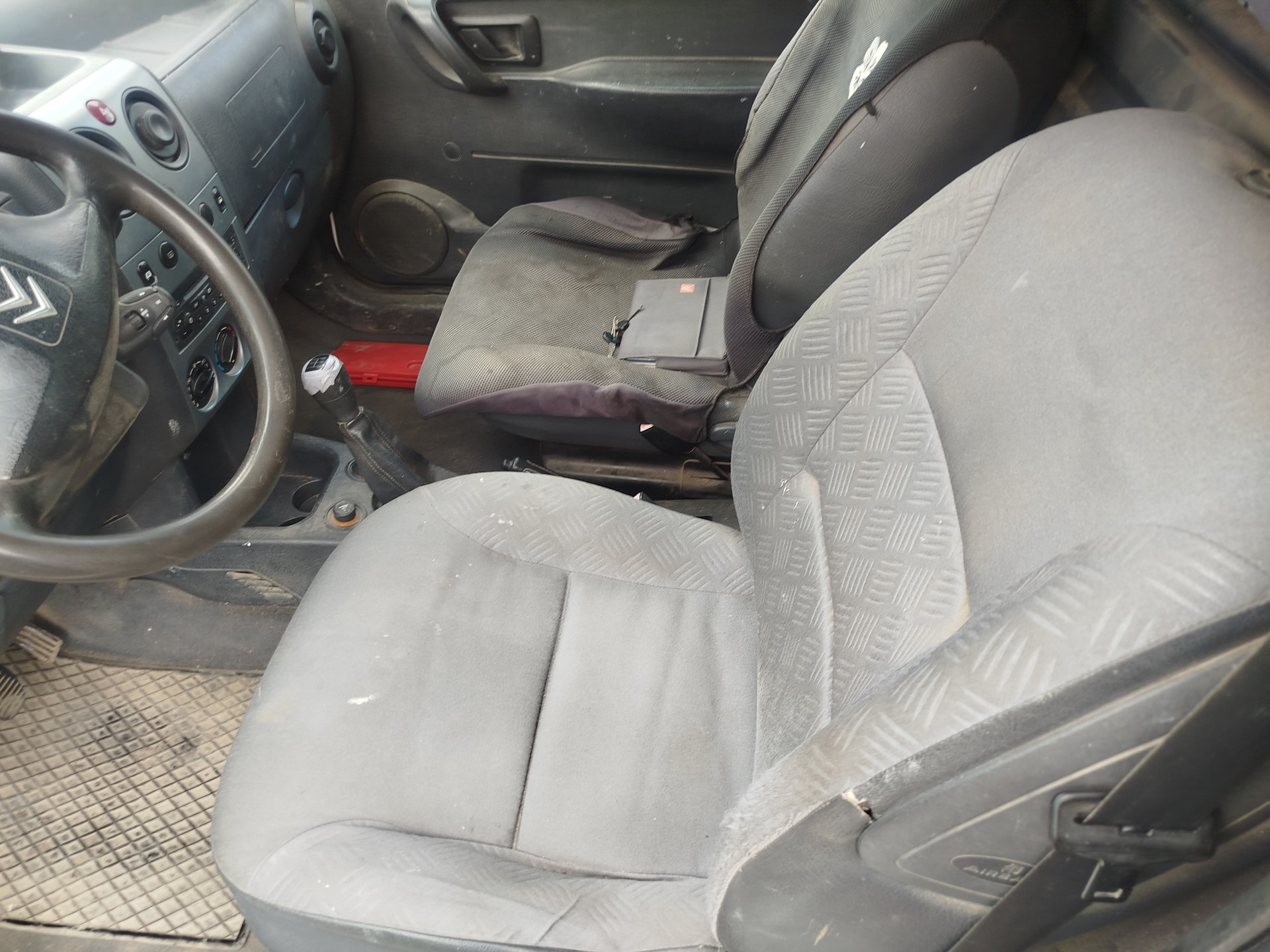 CITROEN Berlingo 2.0 HDi 600-image-9