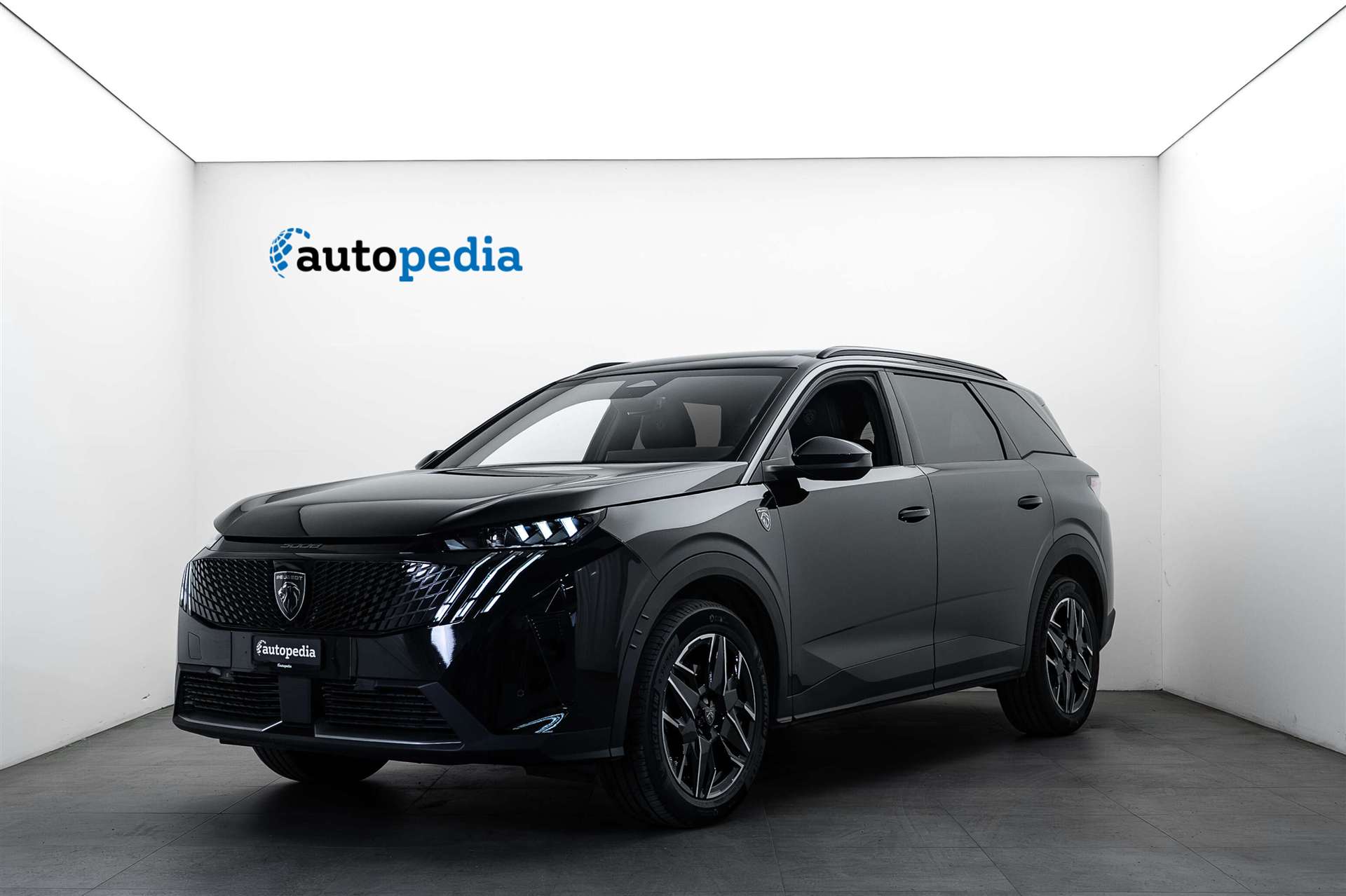 PEUGEOT 5008 145 Hybrid GT 7-Plätzer e-DCS-Automat-image-0