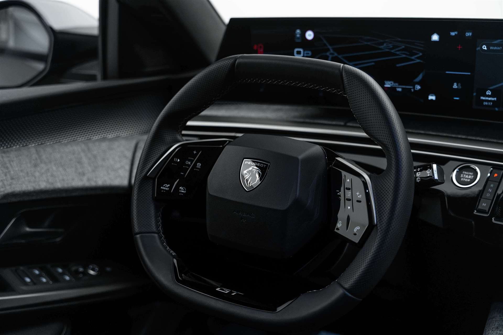 PEUGEOT 5008 145 Hybrid GT 7-Plätzer e-DCS-Automat-image-8