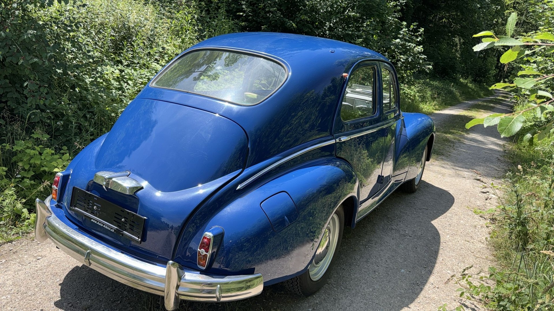 PEUGEOT 203-image-3