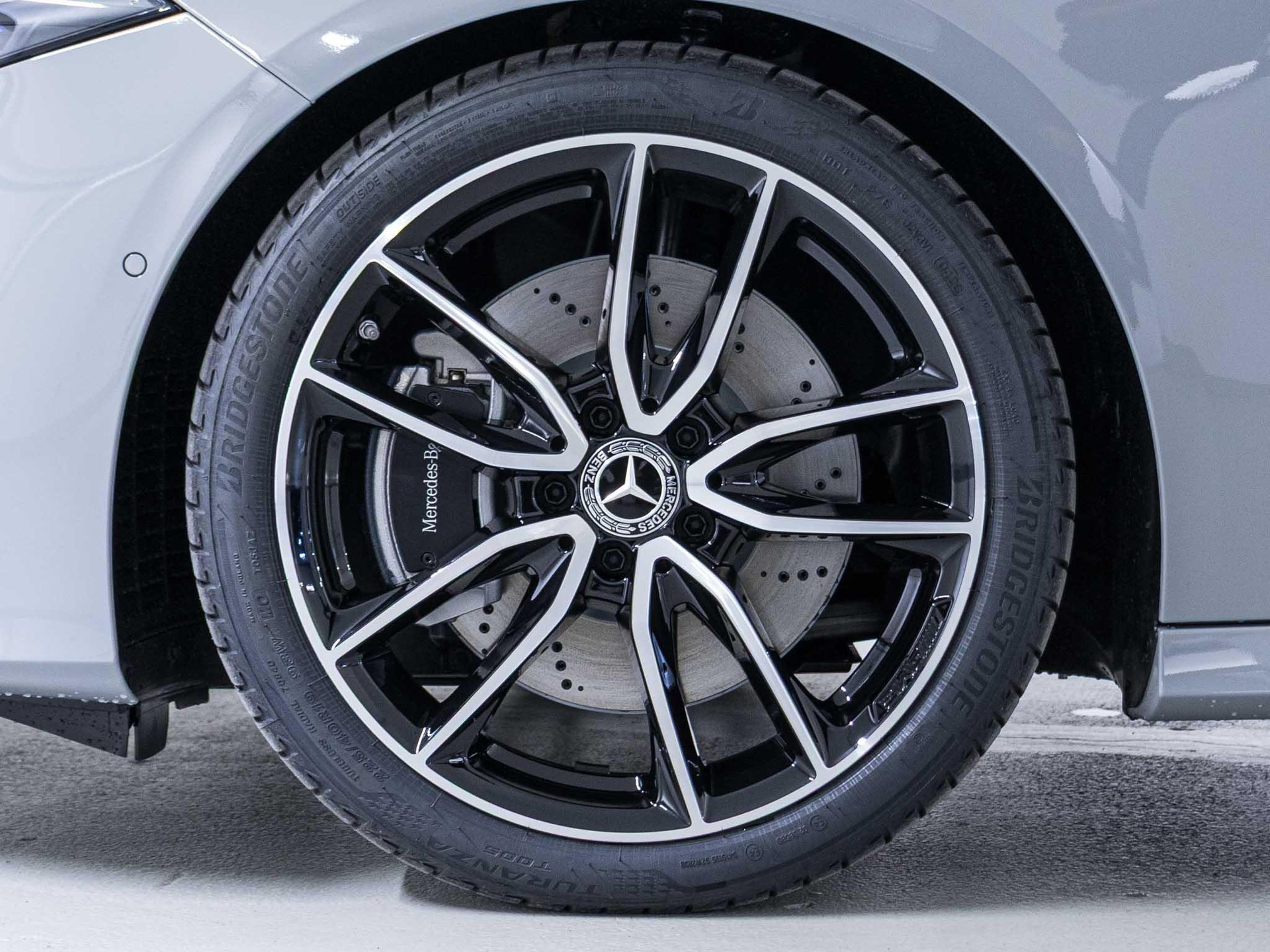 MERCEDES-BENZ A 250 4MATIC-image-14