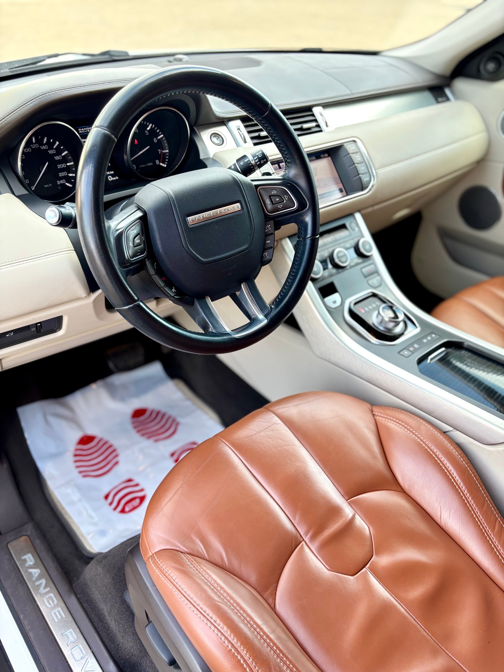LAND ROVER Range Rover Evoque 2.0 Si4 Prestige AT6-image-10