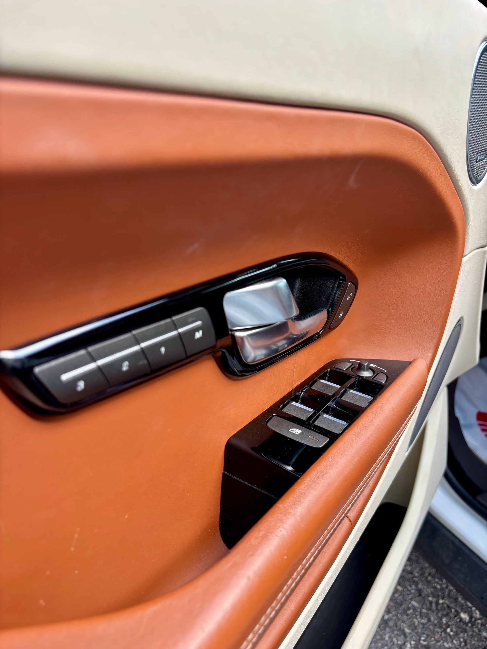 LAND ROVER Range Rover Evoque 2.0 Si4 Prestige AT6-image-12