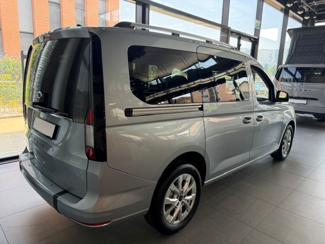 FORD Grand Tourneo Connect 1.5 EcoBoost Titanium Automat-image-2