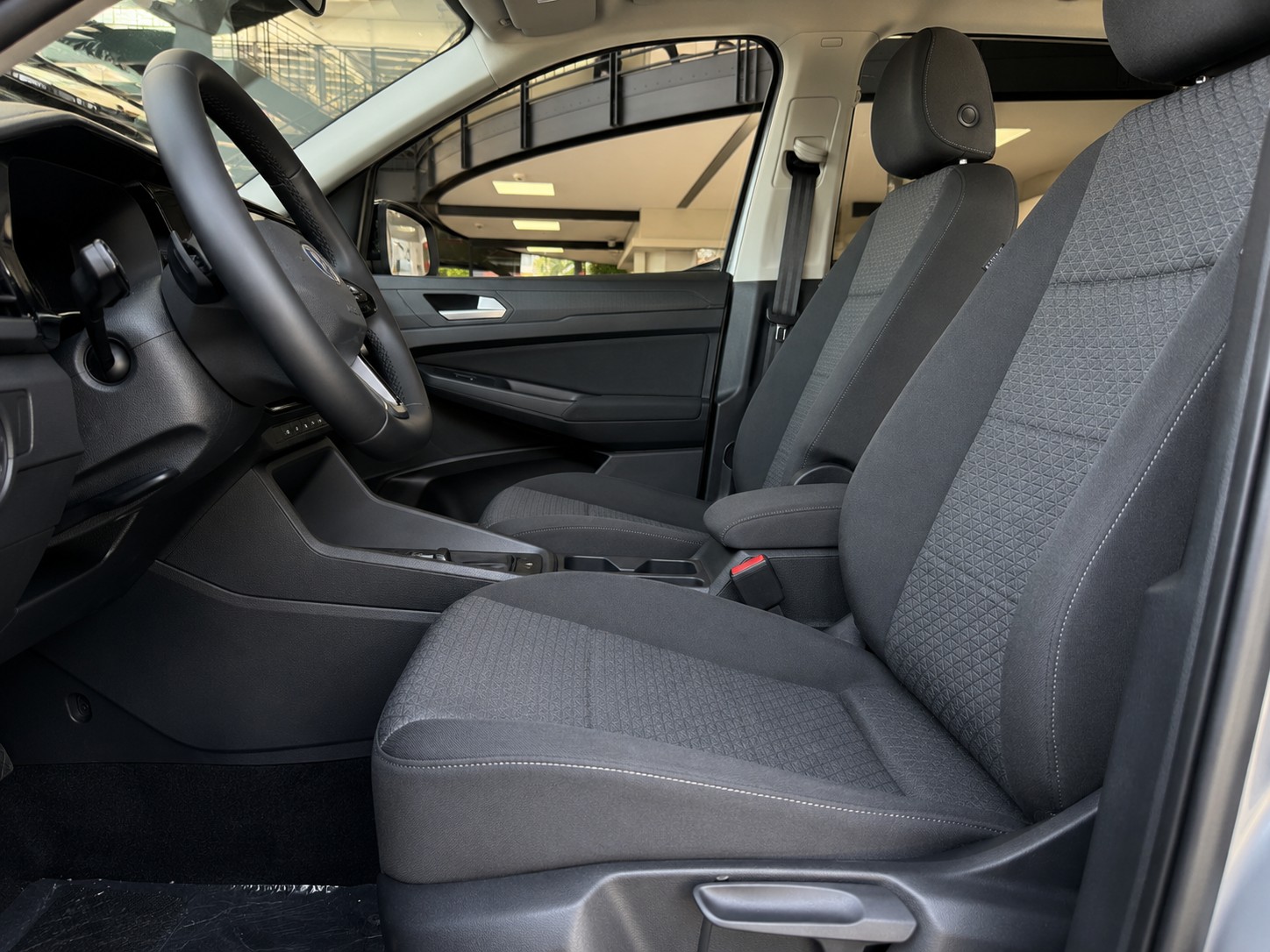 FORD Grand Tourneo Connect 1.5 EcoBoost Titanium Automat-image-11