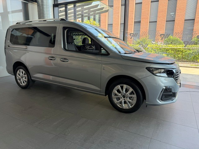 FORD Grand Tourneo Connect 1.5 EcoBoost Titanium Automat-image-0
