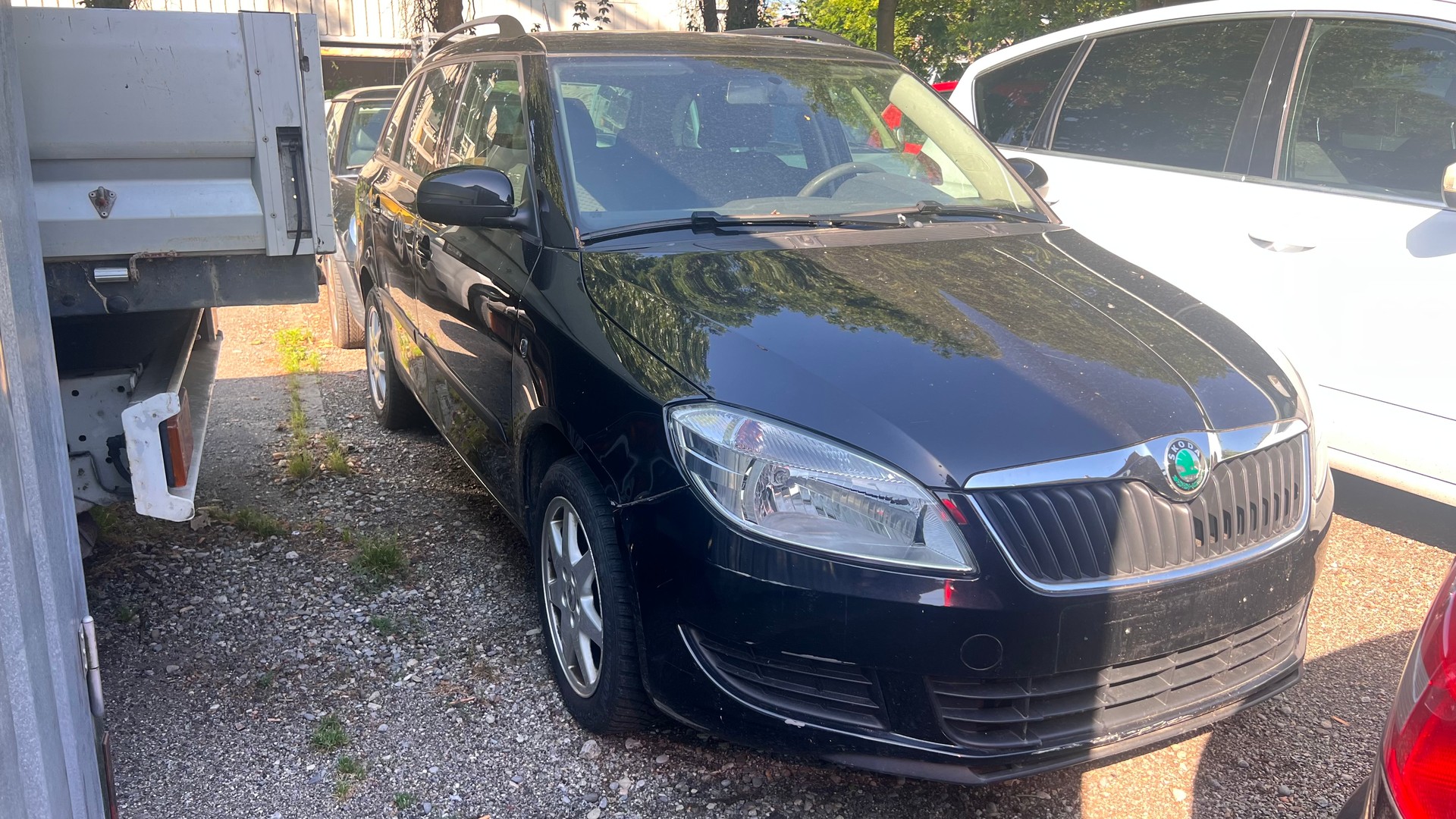 SKODA Fabia 1.2 TSI Ambiente-image-0