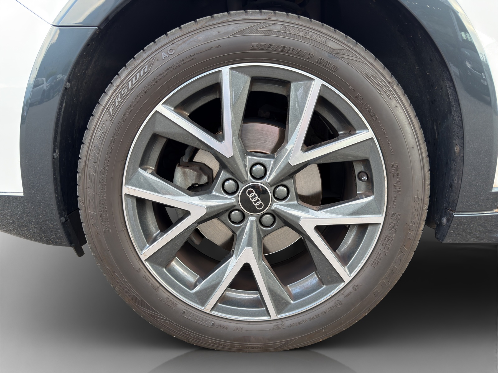 AUDI A1 City Carver 30 TFSI Attraction S-tronic-image-15