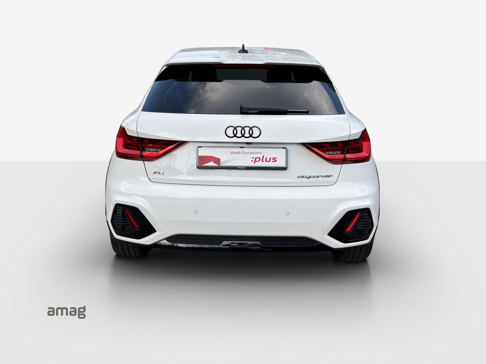 AUDI A1 City Carver 30 TFSI Attraction S-tronic-image-3