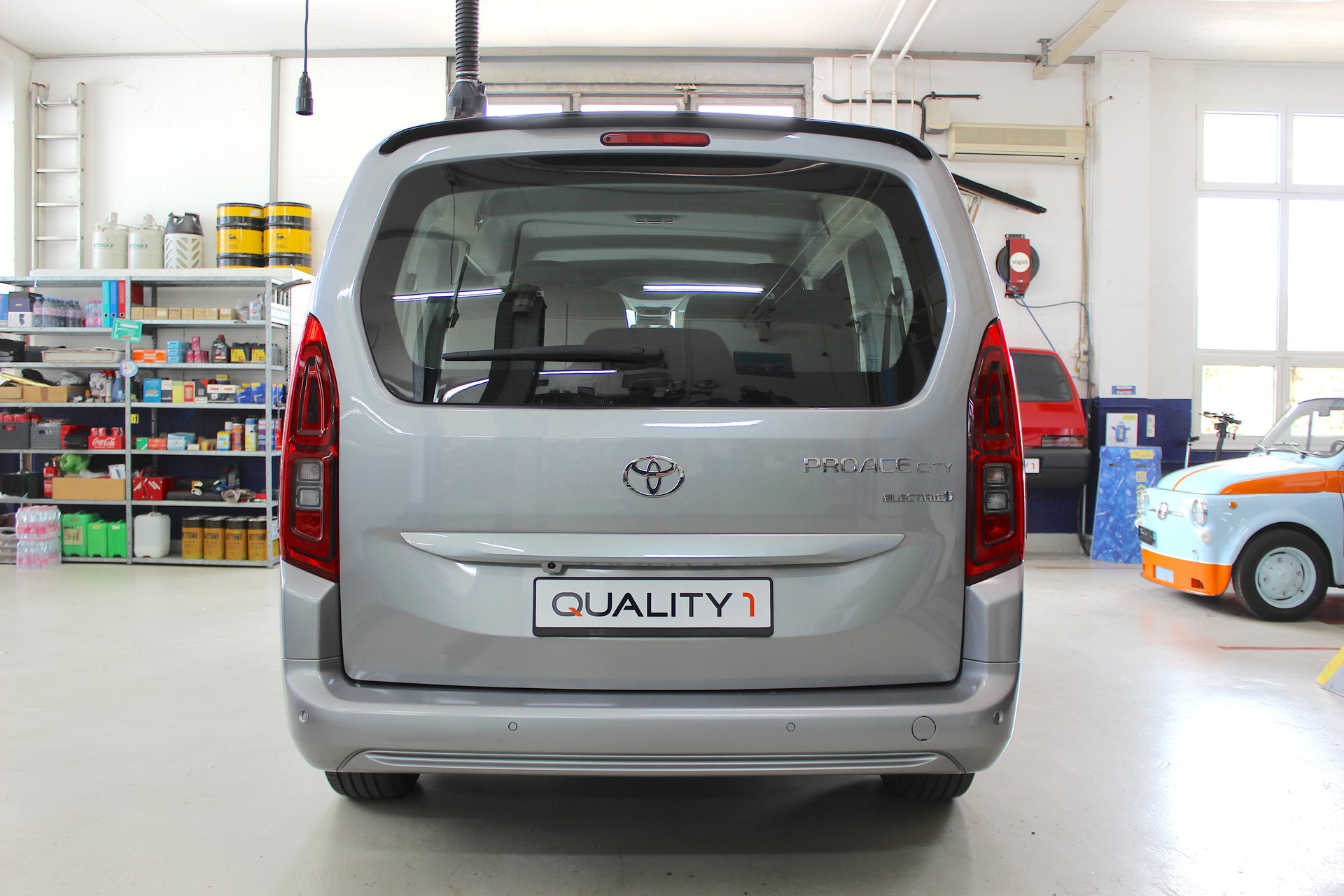TOYOTA Proace City Verso EV 52 kWh Trend Swiss Long 💥 TOP Ausstattung 💥 7 Sitze 💥 Garantie 💥 Lieferung möglich-image-7