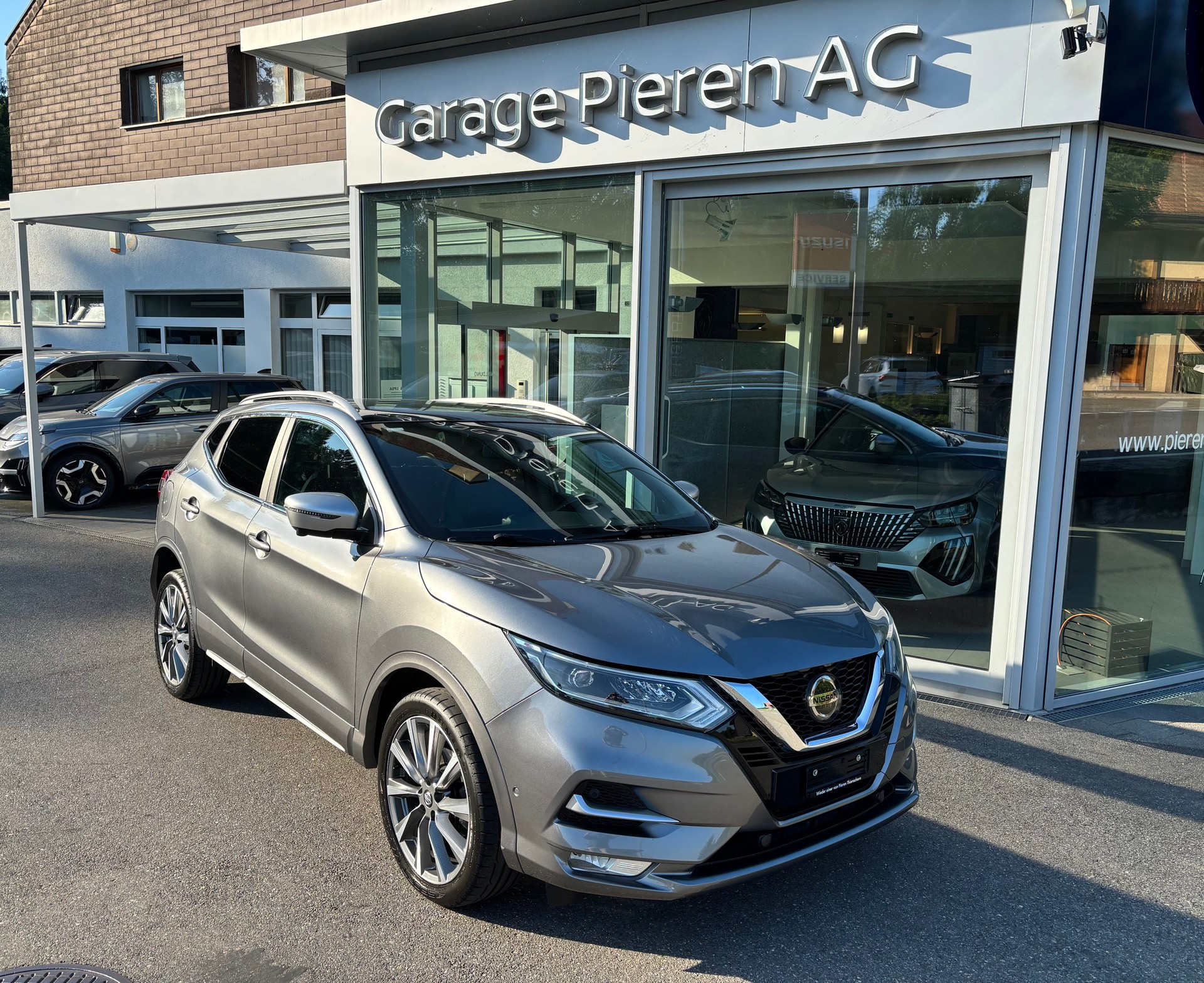 NISSAN Qashqai 1.7 dCi tekna Dynamic 4x4-image-0