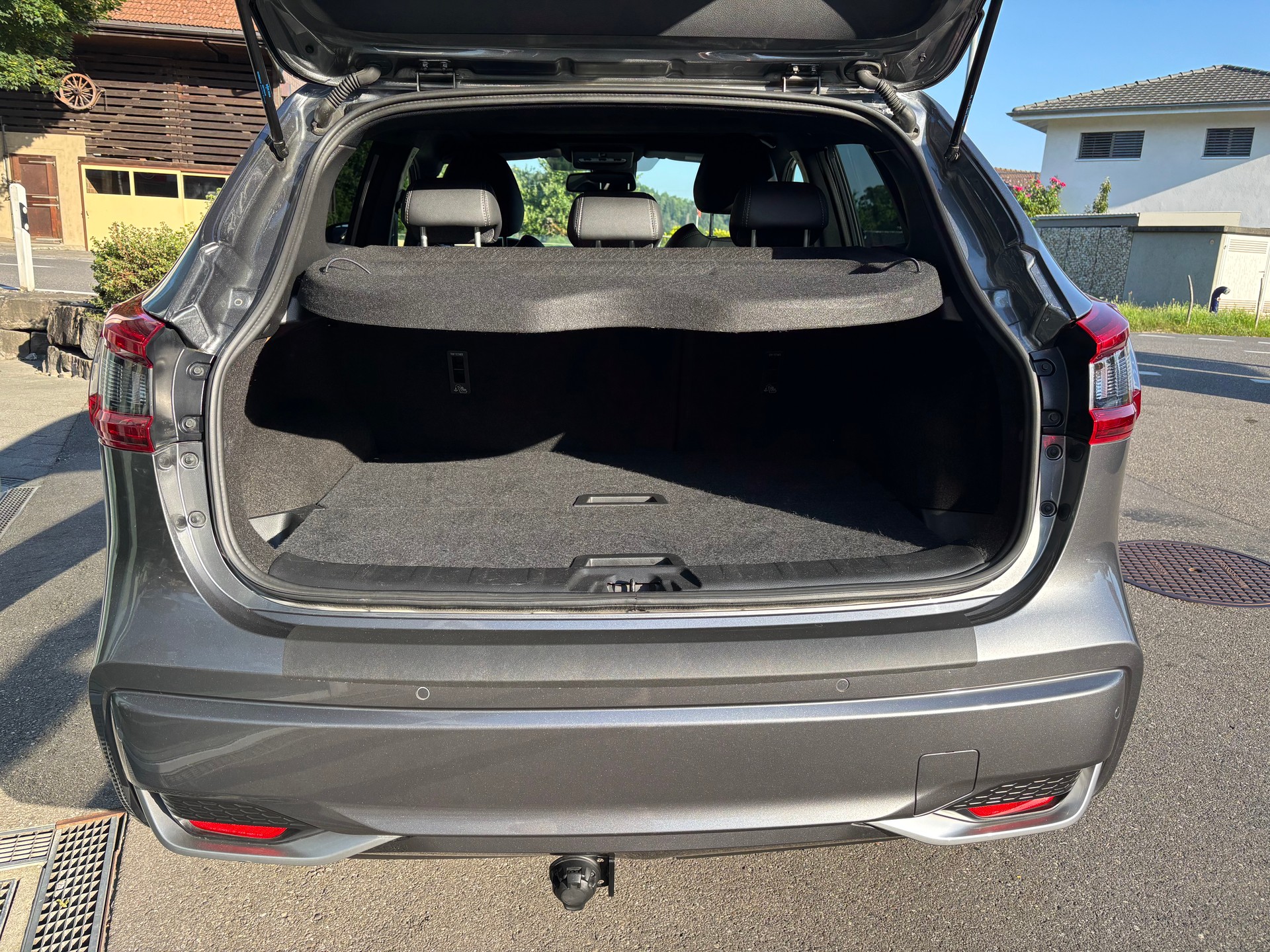 NISSAN Qashqai 1.7 dCi tekna Dynamic 4x4-image-4