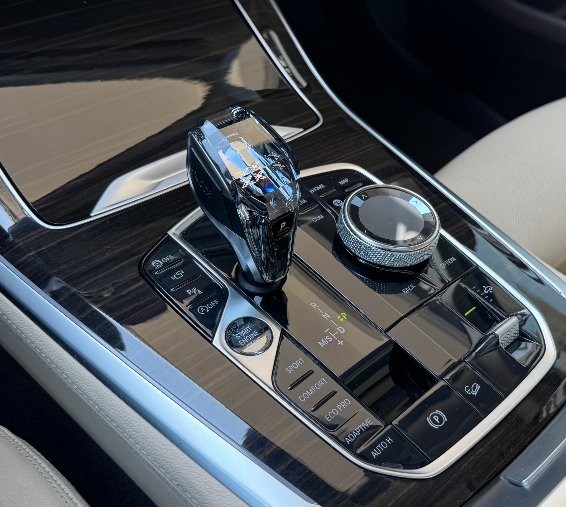 BMW X5 xDrive 40i Individual-image-19