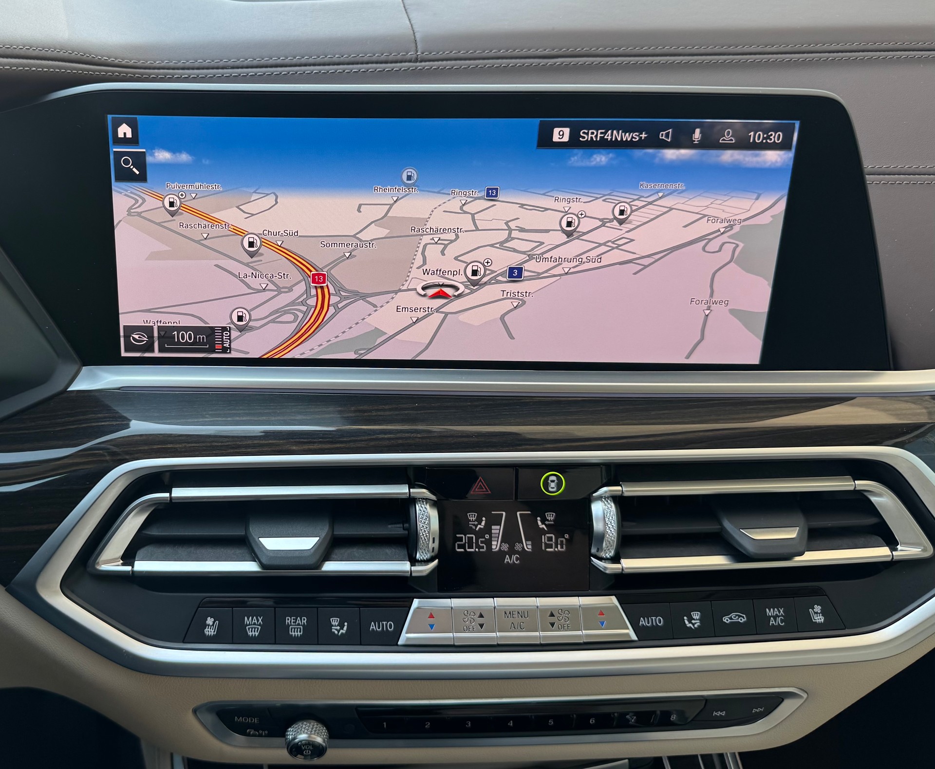 BMW X5 xDrive 40i Individual-image-14
