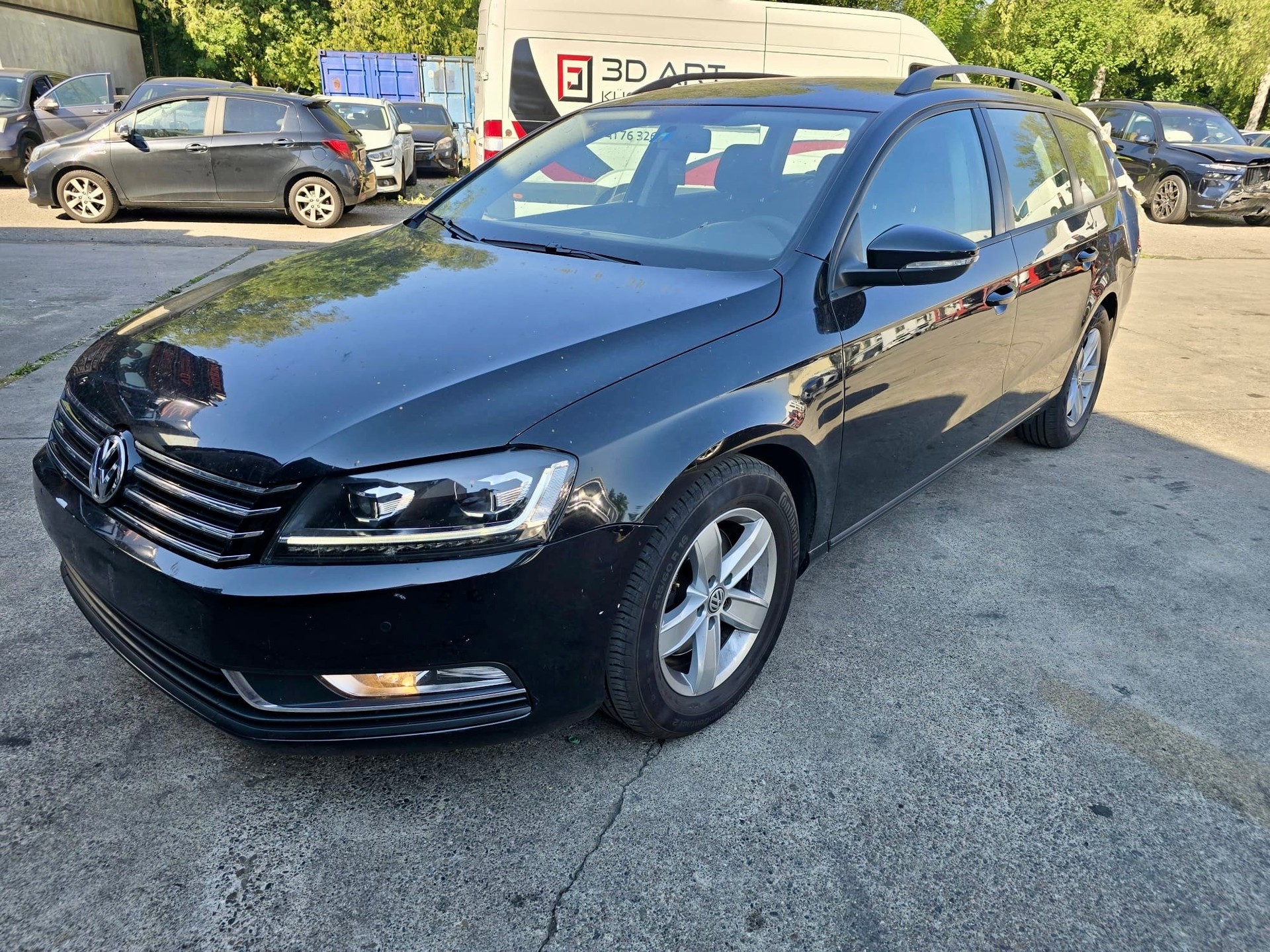 VW Passat Variant 2.0 TDI BMT Trendline DSG-image-0