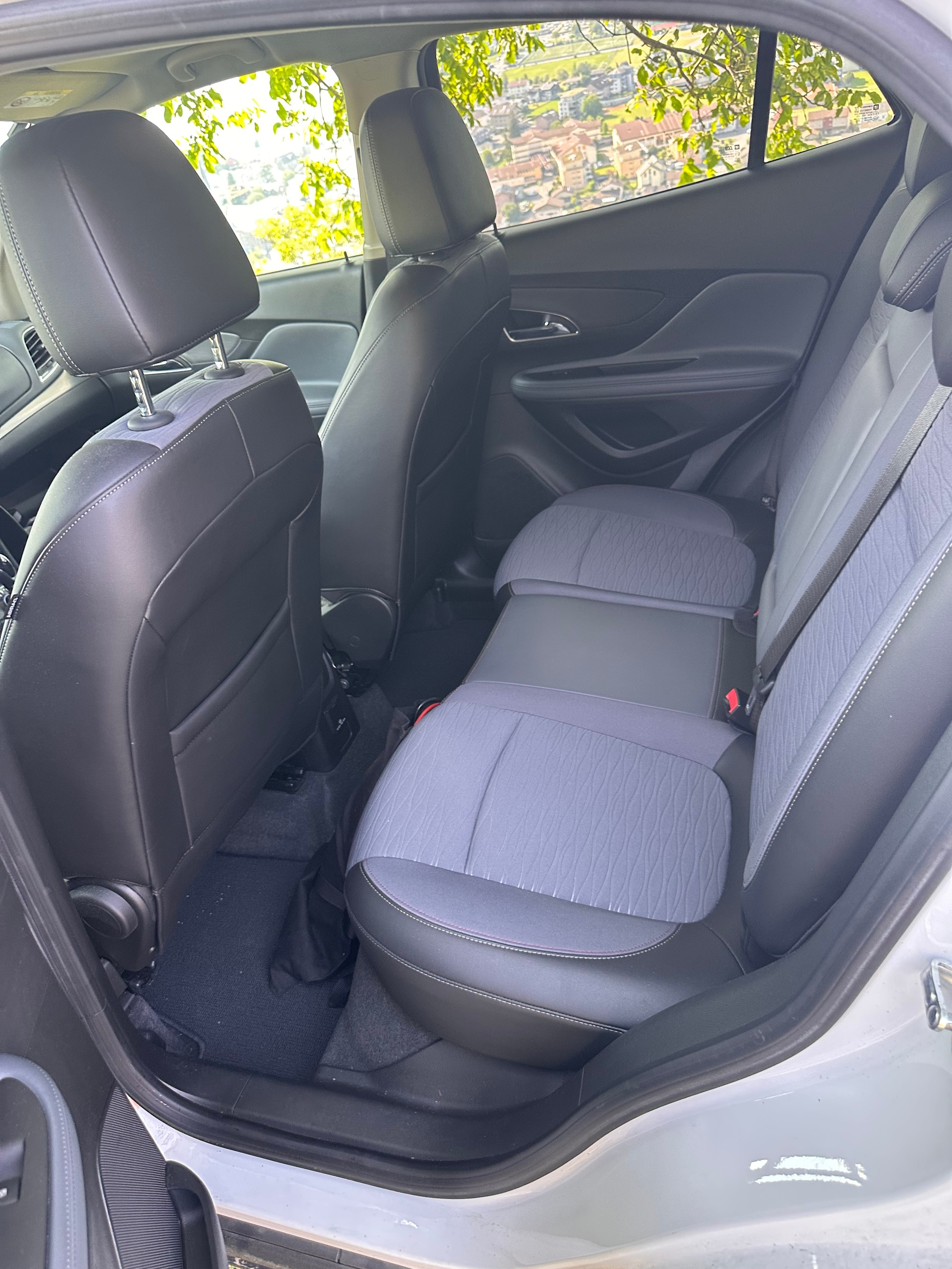 OPEL Mokka 1.6 CDTi Cosmo 4WD-image-5