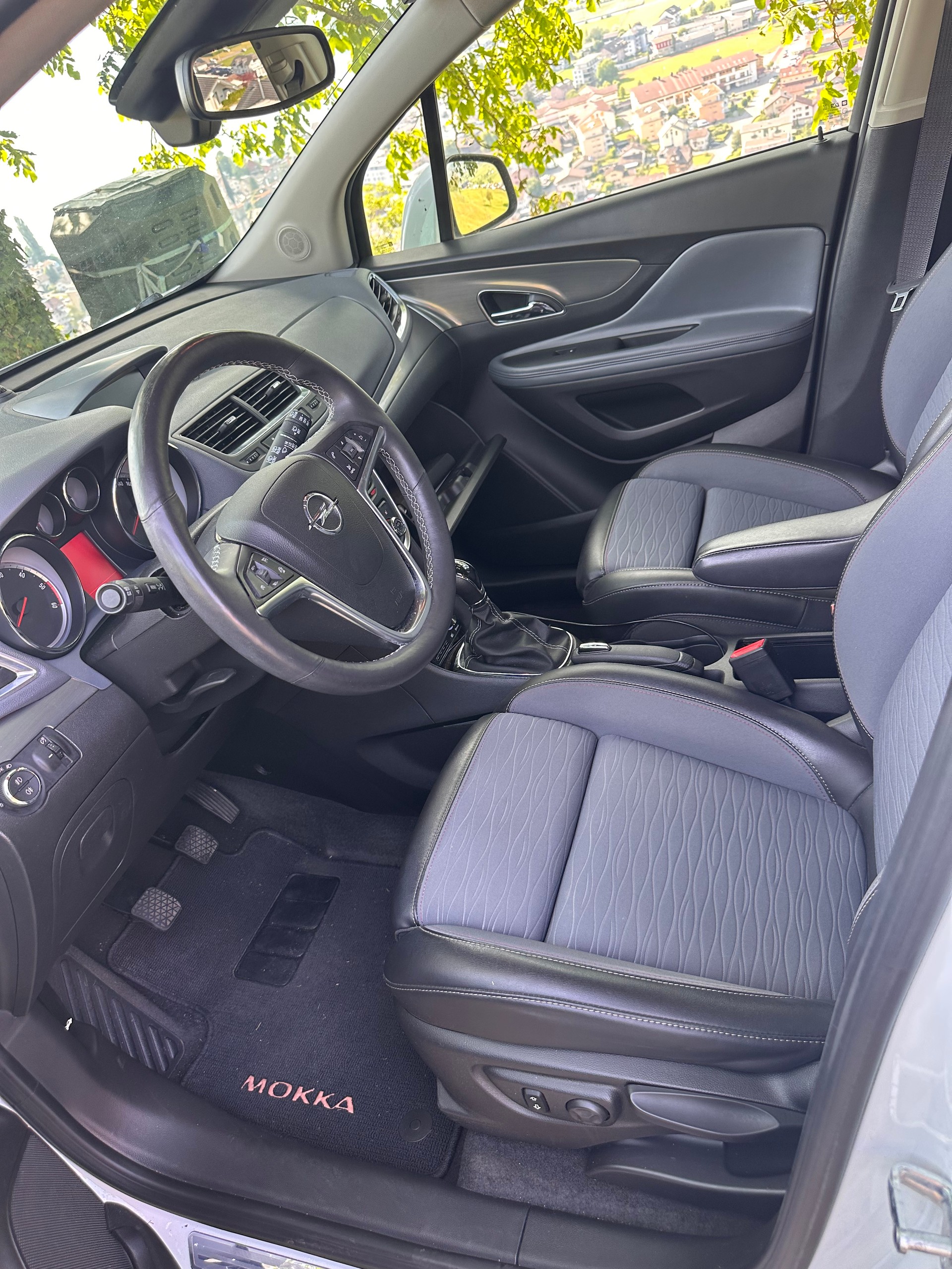 OPEL Mokka 1.6 CDTi Cosmo 4WD-image-6