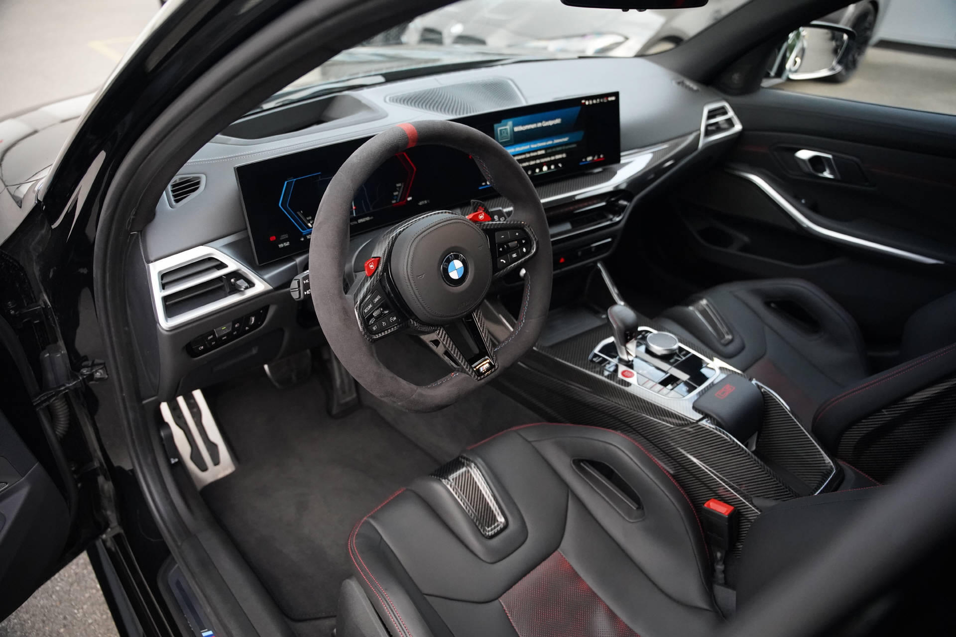 BMW M3 CS Touring xDrive-image-6