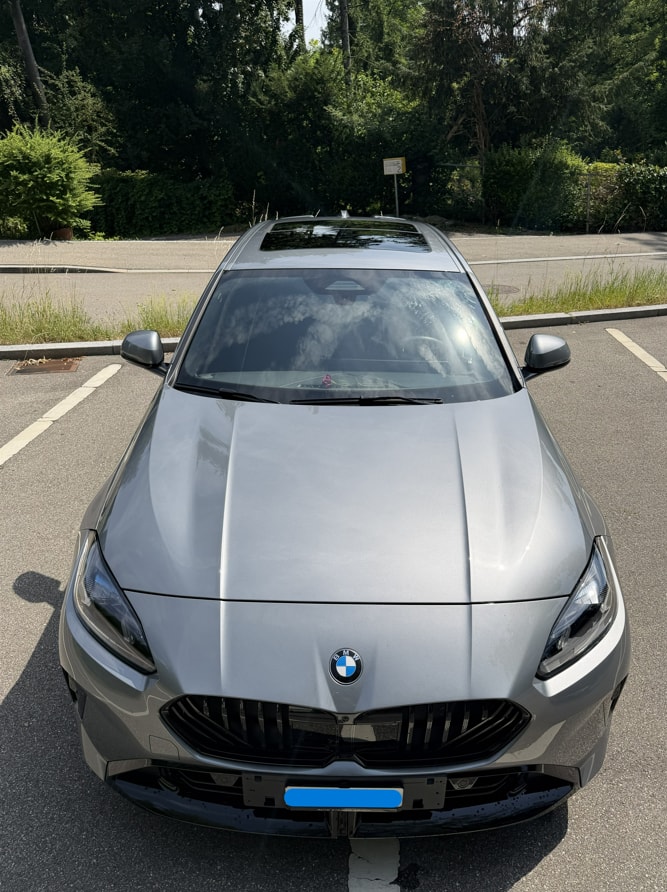 BMW 120i-image-0