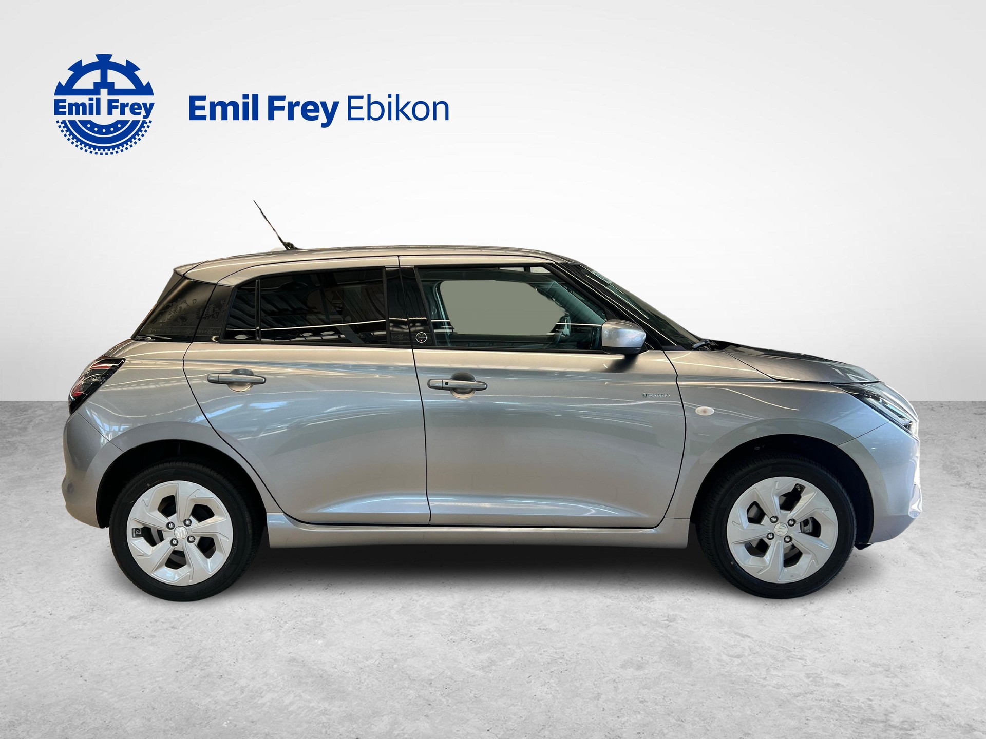 SUZUKI Swift 1.2 Tradizio Hybrid 4x4-image-5
