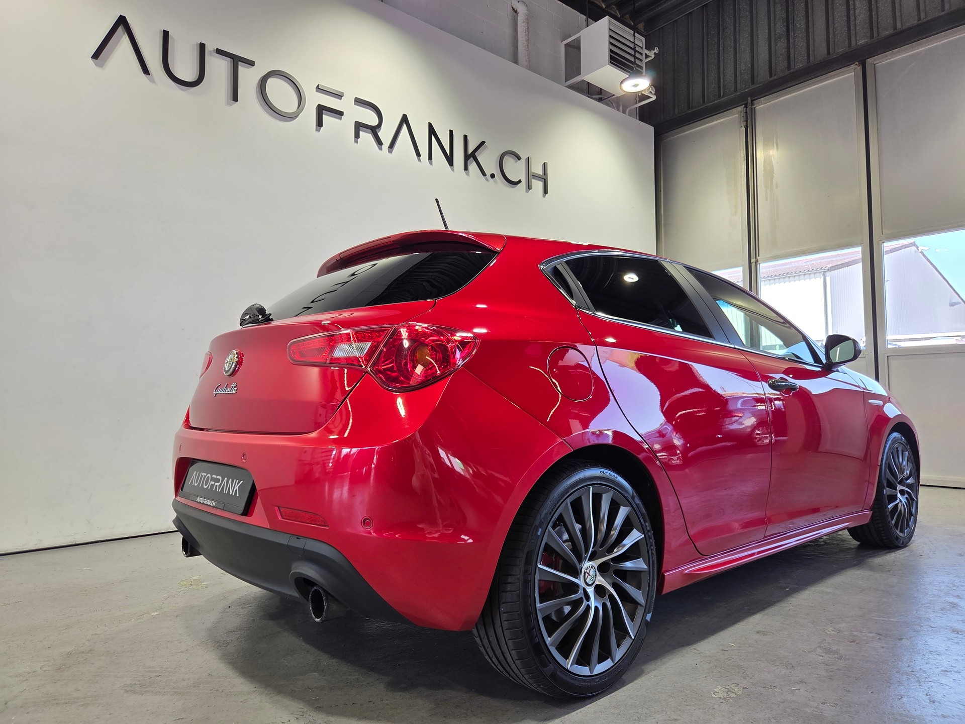 ALFA ROMEO Giulietta 1750 TBi Quadrifogl. Verde TCT-image-2