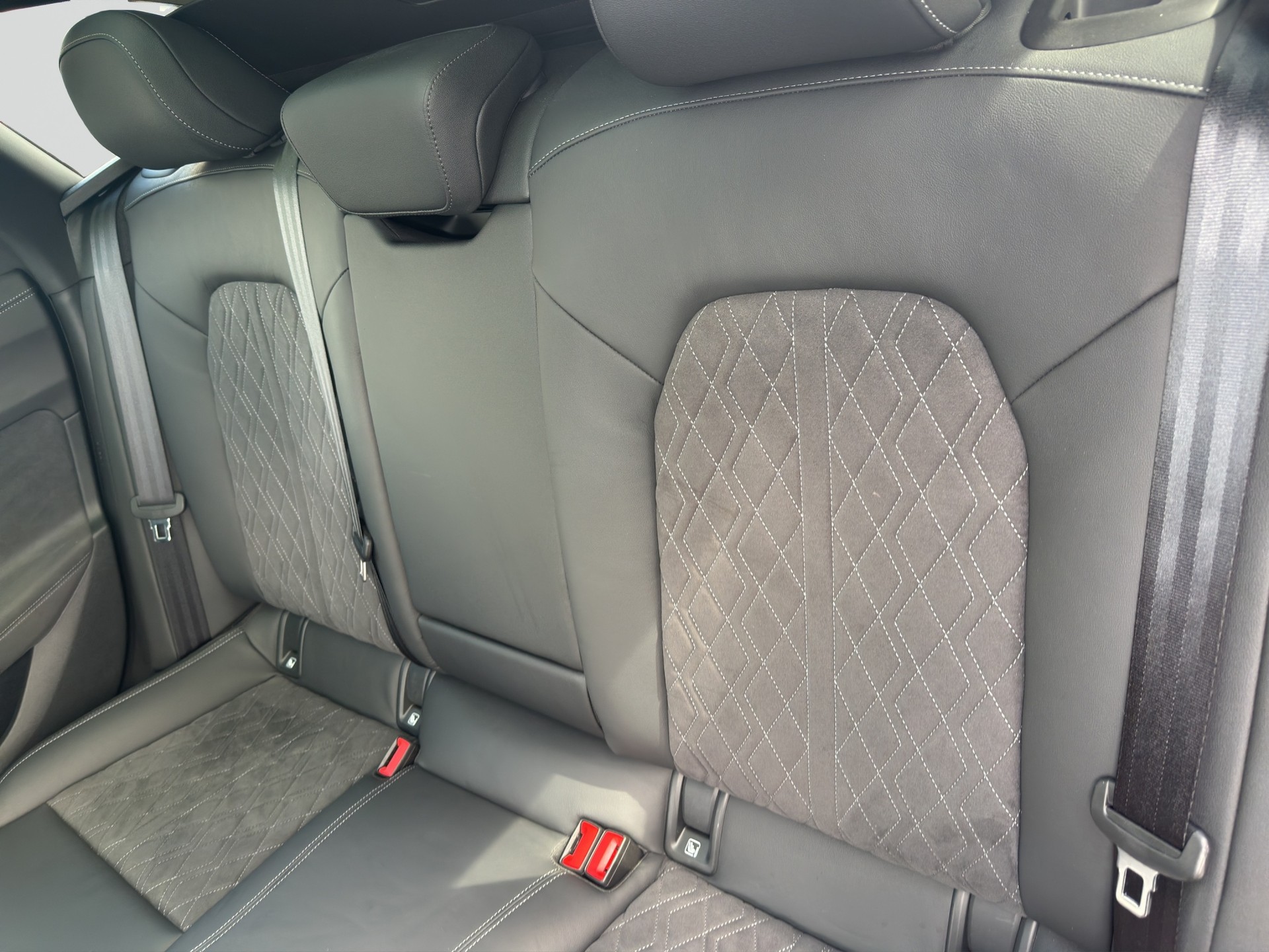 AUDI A5 Avant Black Line S Line TFSI-image-7