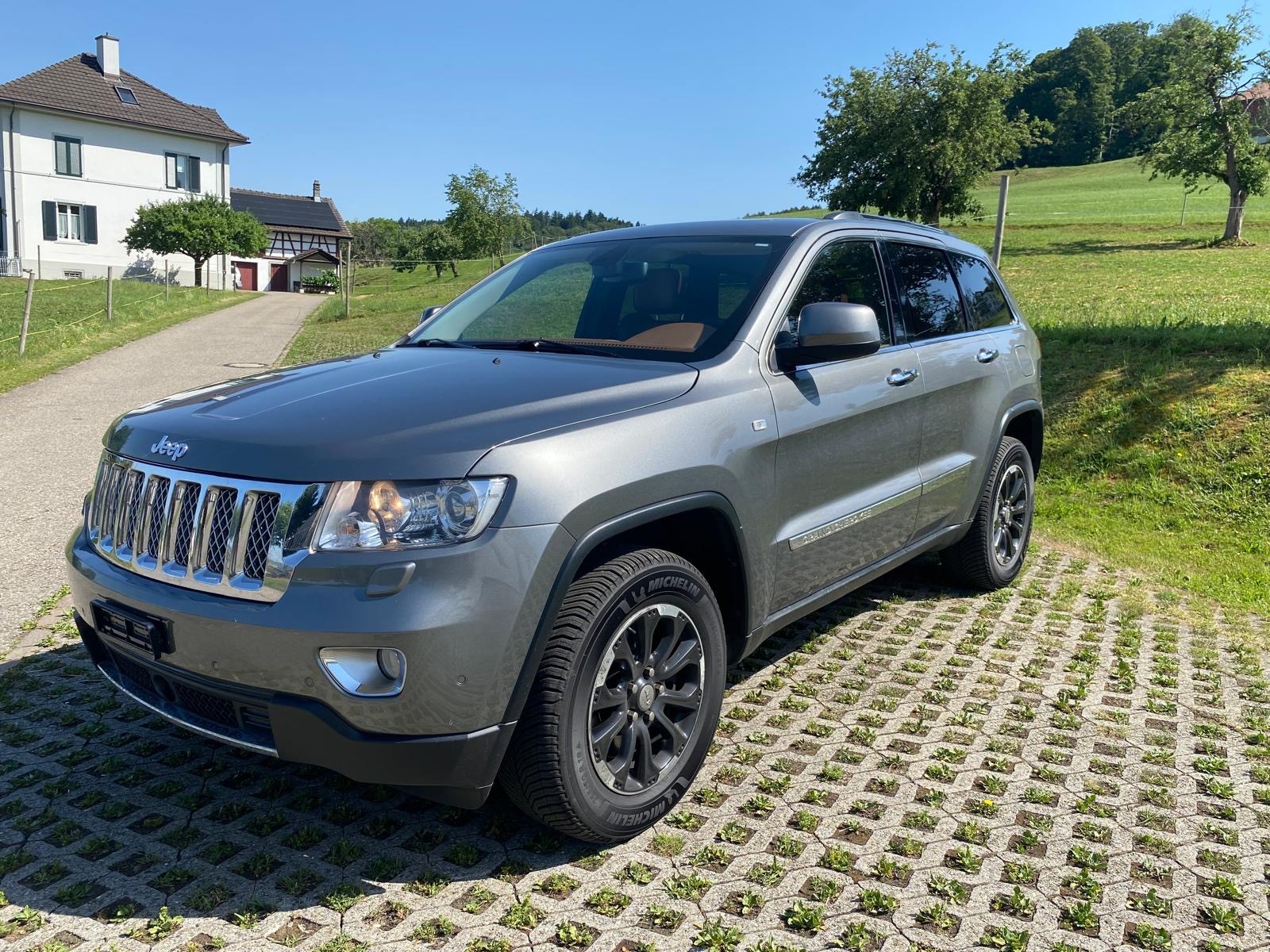 JEEP Grand Cherokee 3.0 CRD Limited Automatic-image-0