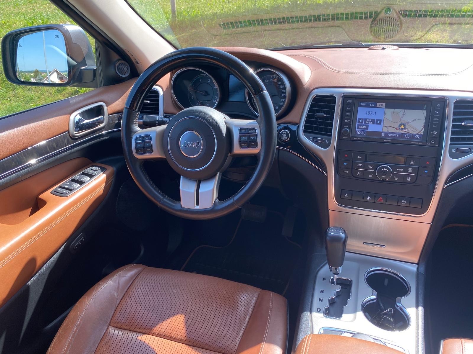JEEP Grand Cherokee 3.0 CRD Limited Automatic-image-8