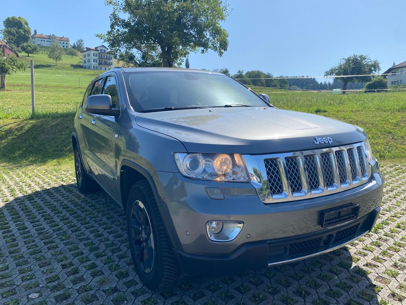 JEEP Grand Cherokee 3.0 CRD Limited Automatic-image-3