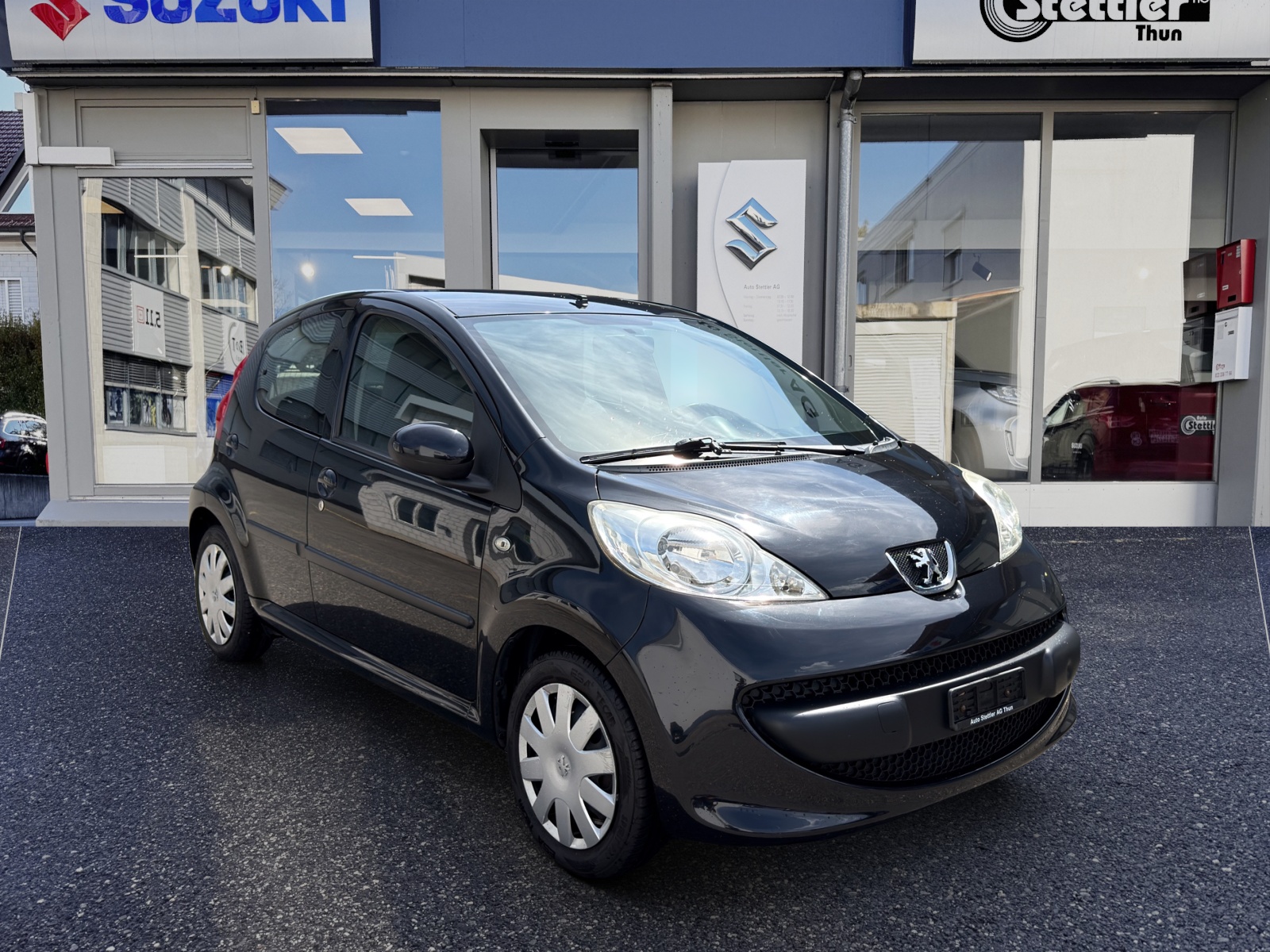 PEUGEOT 107 1.0 Trendy-image-7