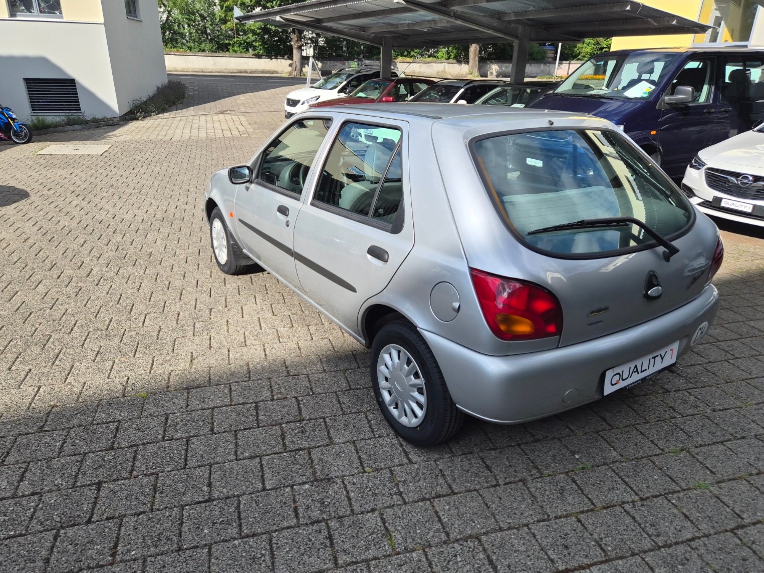 FORD Fiesta 1.3 Trend-image-2
