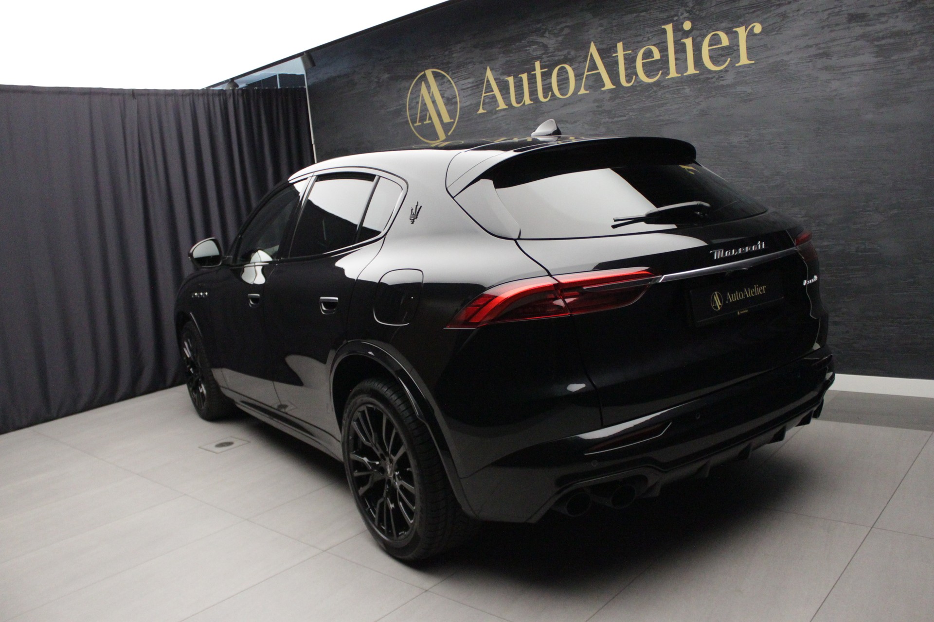MASERATI Grecale 2.0 MHEV Modena Hybrid Automatica-image-10