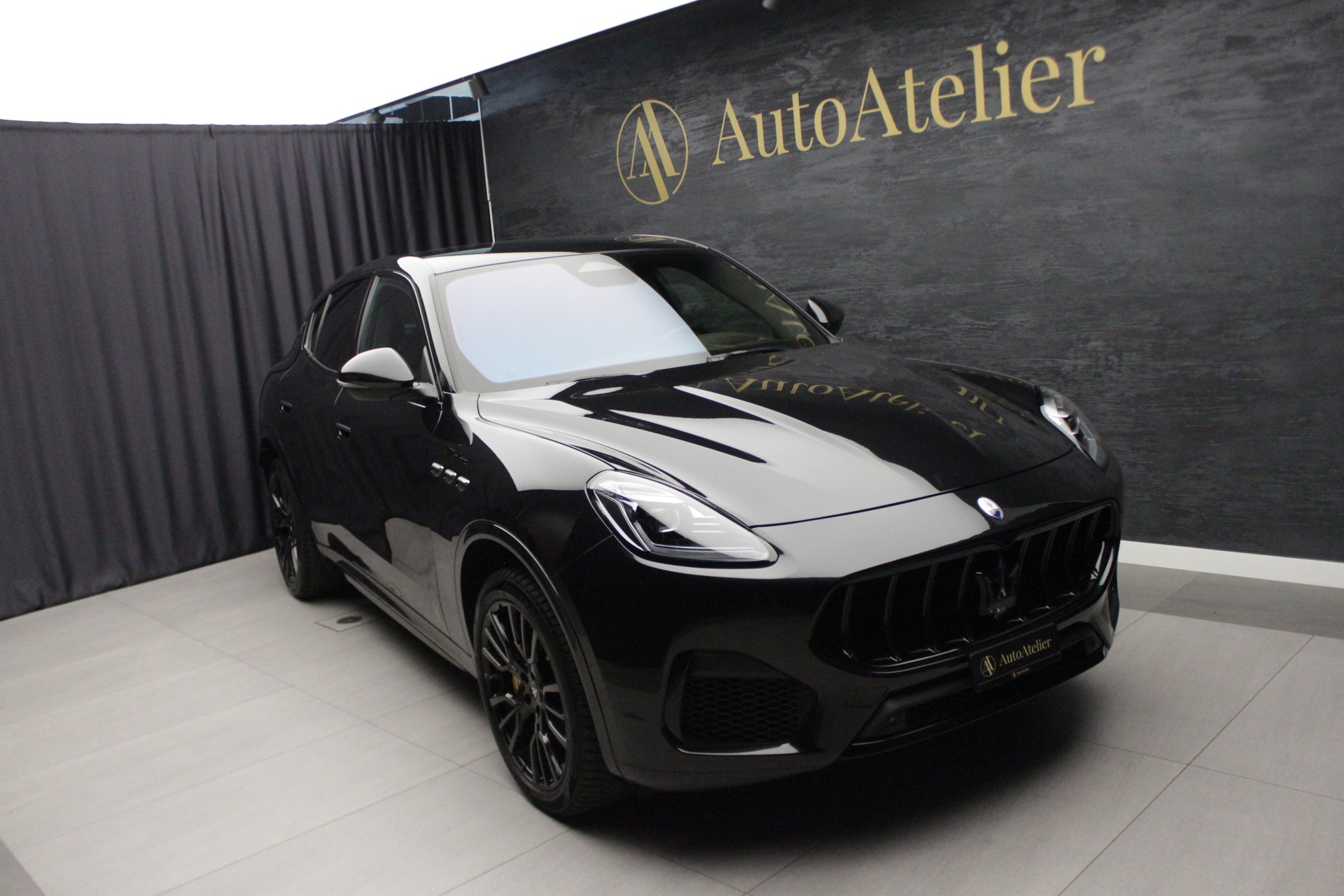 MASERATI Grecale 2.0 MHEV Modena Hybrid Automatica-image-2