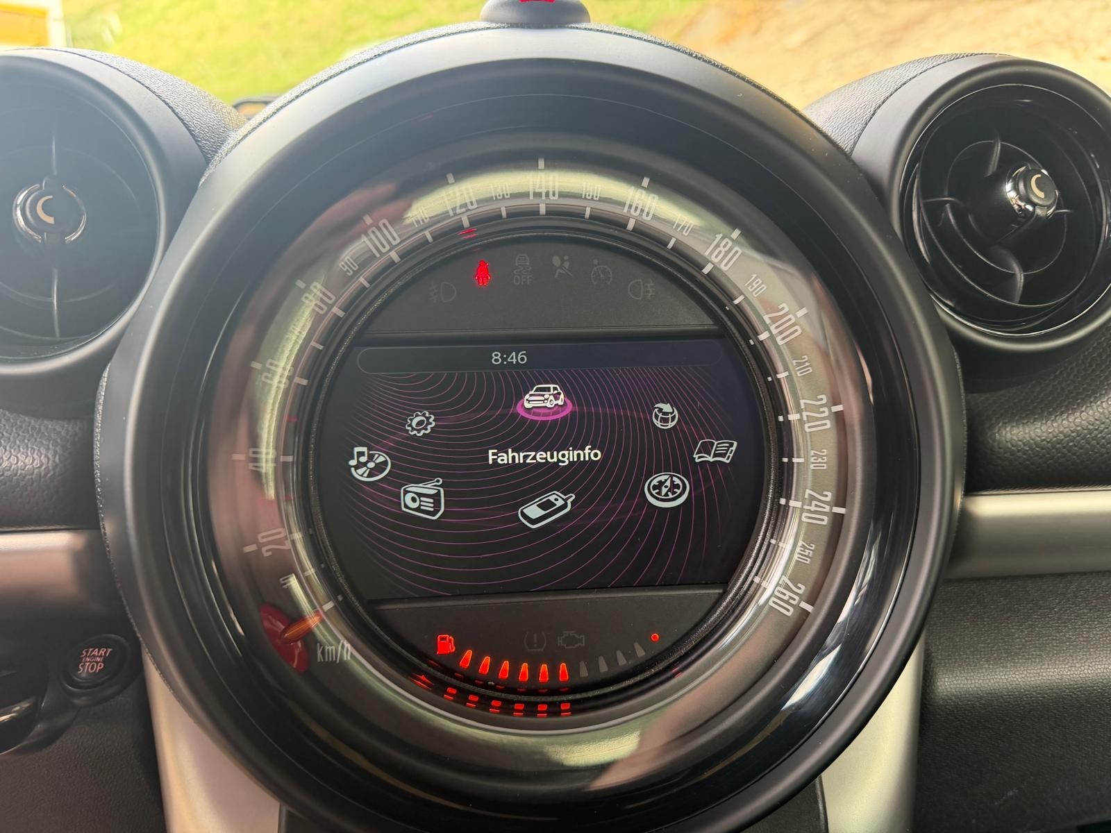 MINI Countryman Cooper ALL4-image-10