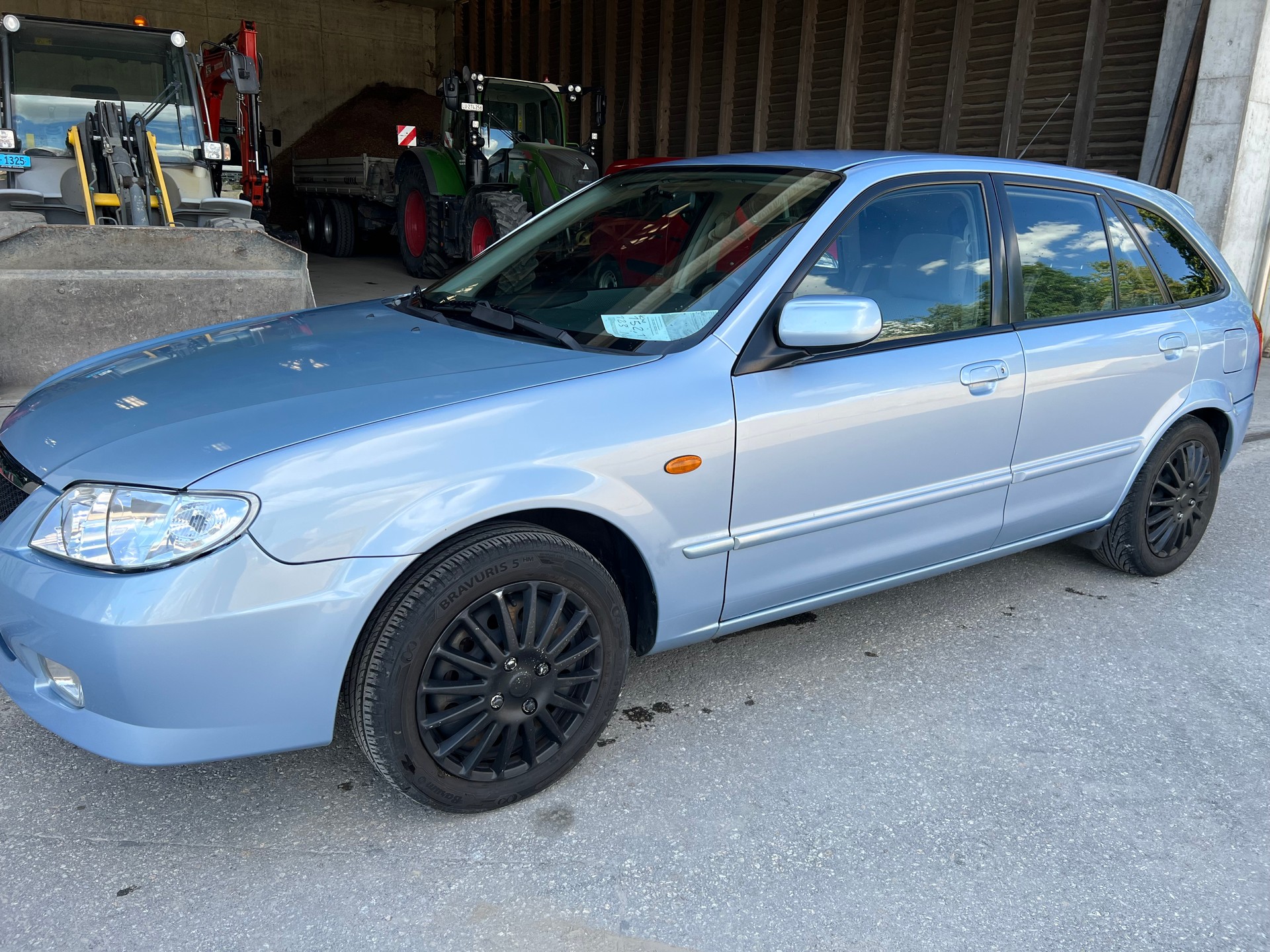 MAZDA 323 F 2.0i-16V GT-image-1