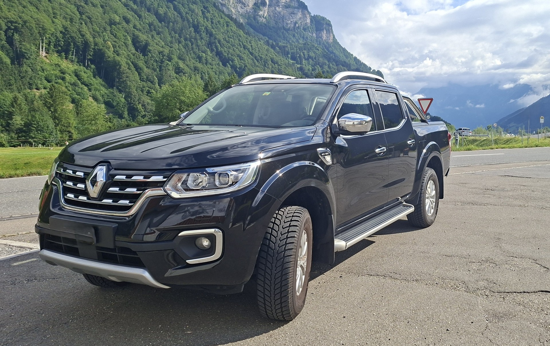 RENAULT 2.3 dCi 190 TwinTurbo Zen 4x4-image-0