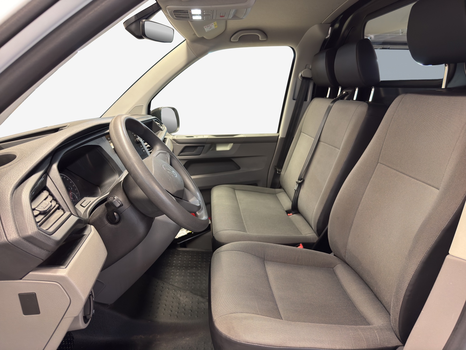 VW T6.1 2.0 TDI DSG-image-7