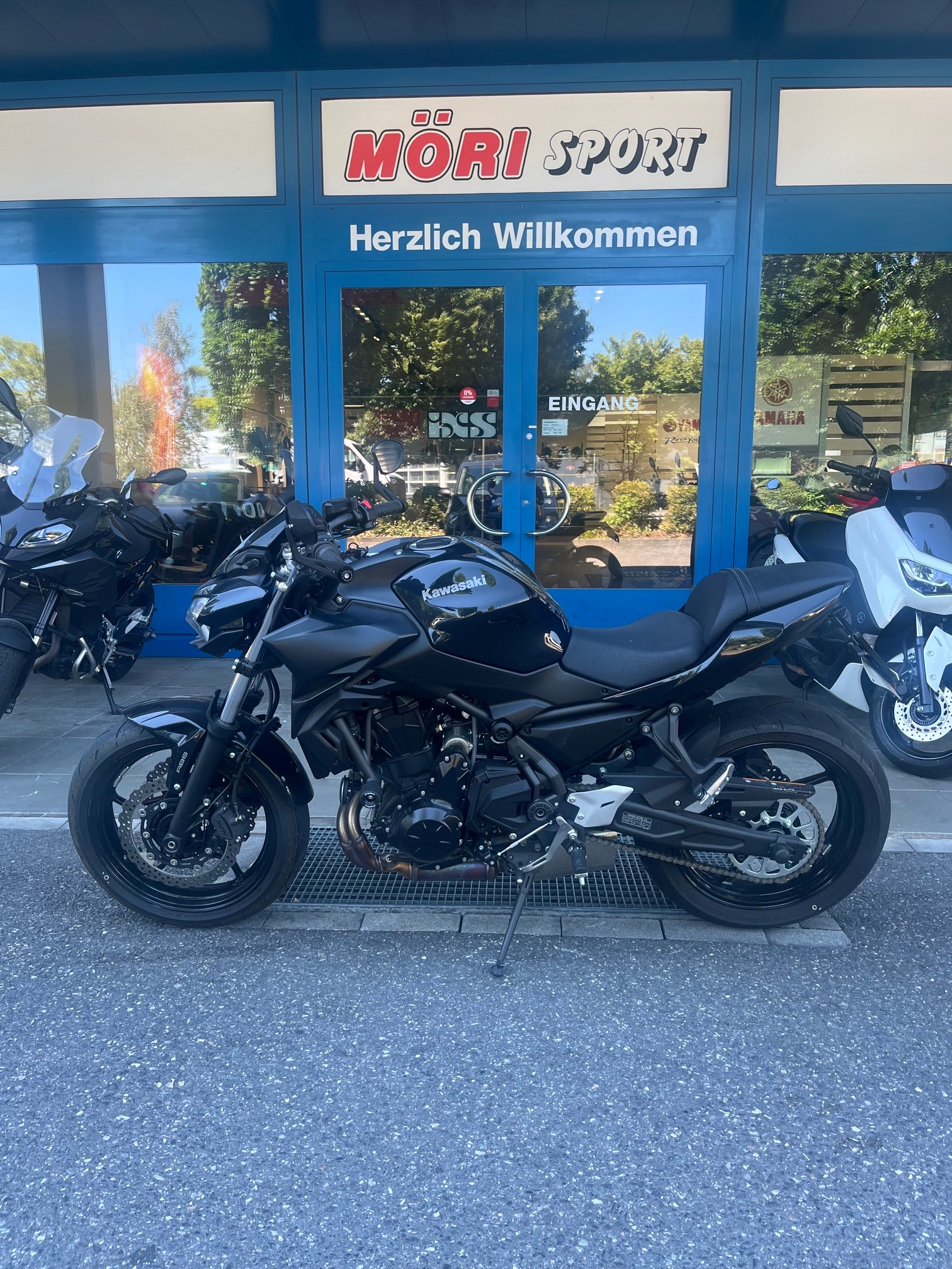 KAWASAKI Z 650 (35kW)-image-4