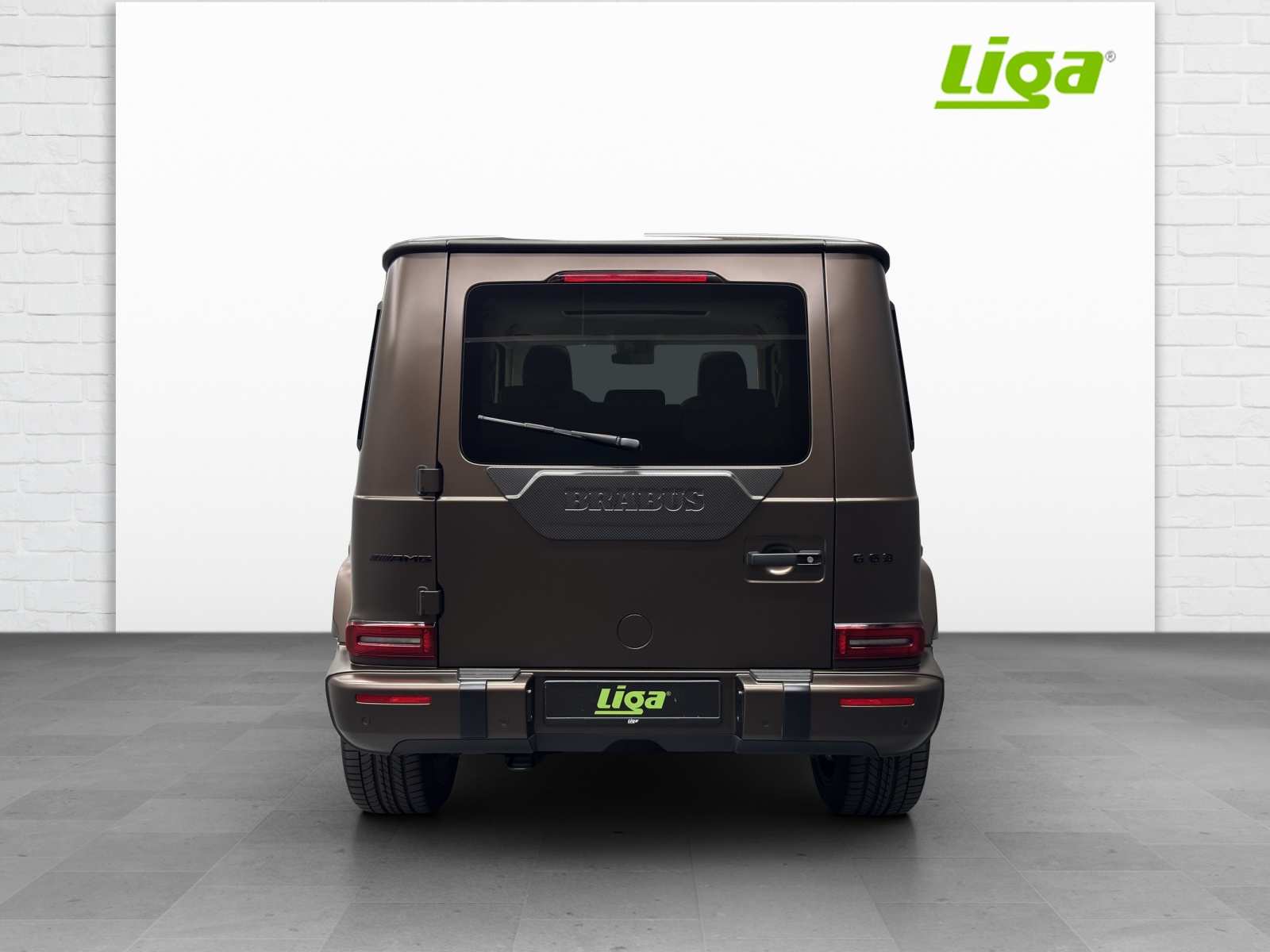 MERCEDES-BENZ AMG G 63-image-4