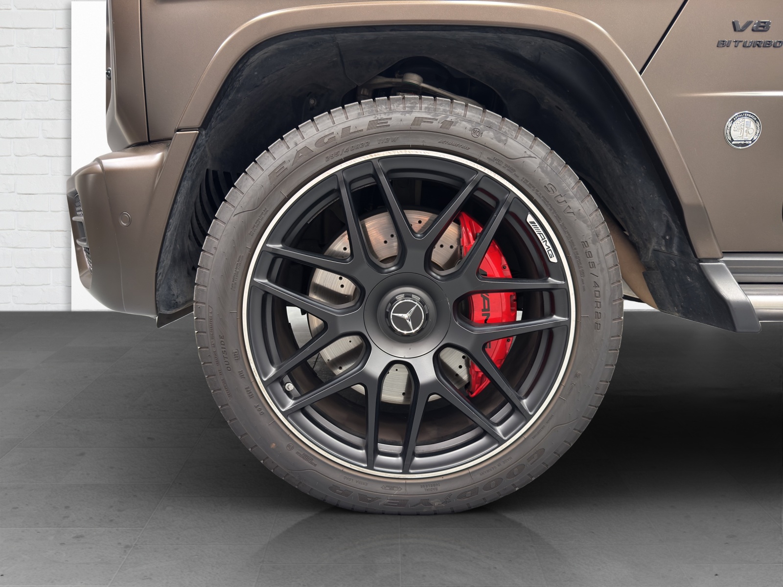 MERCEDES-BENZ AMG G 63-image-5