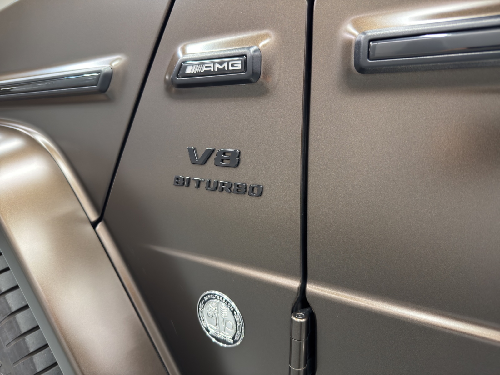 MERCEDES-BENZ AMG G 63-image-15